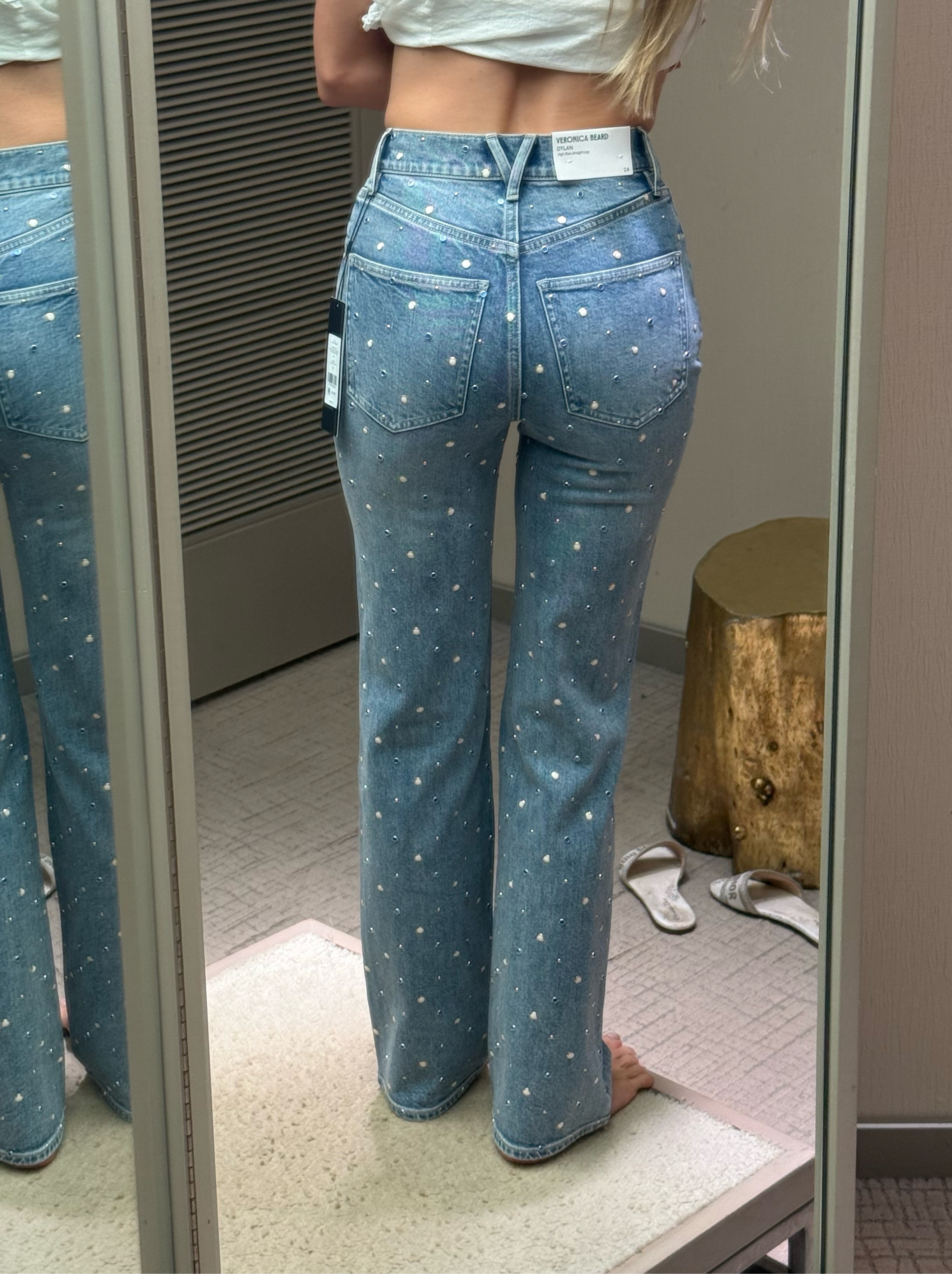 Veronica Beard going out jeans. Perfect for small butts😆