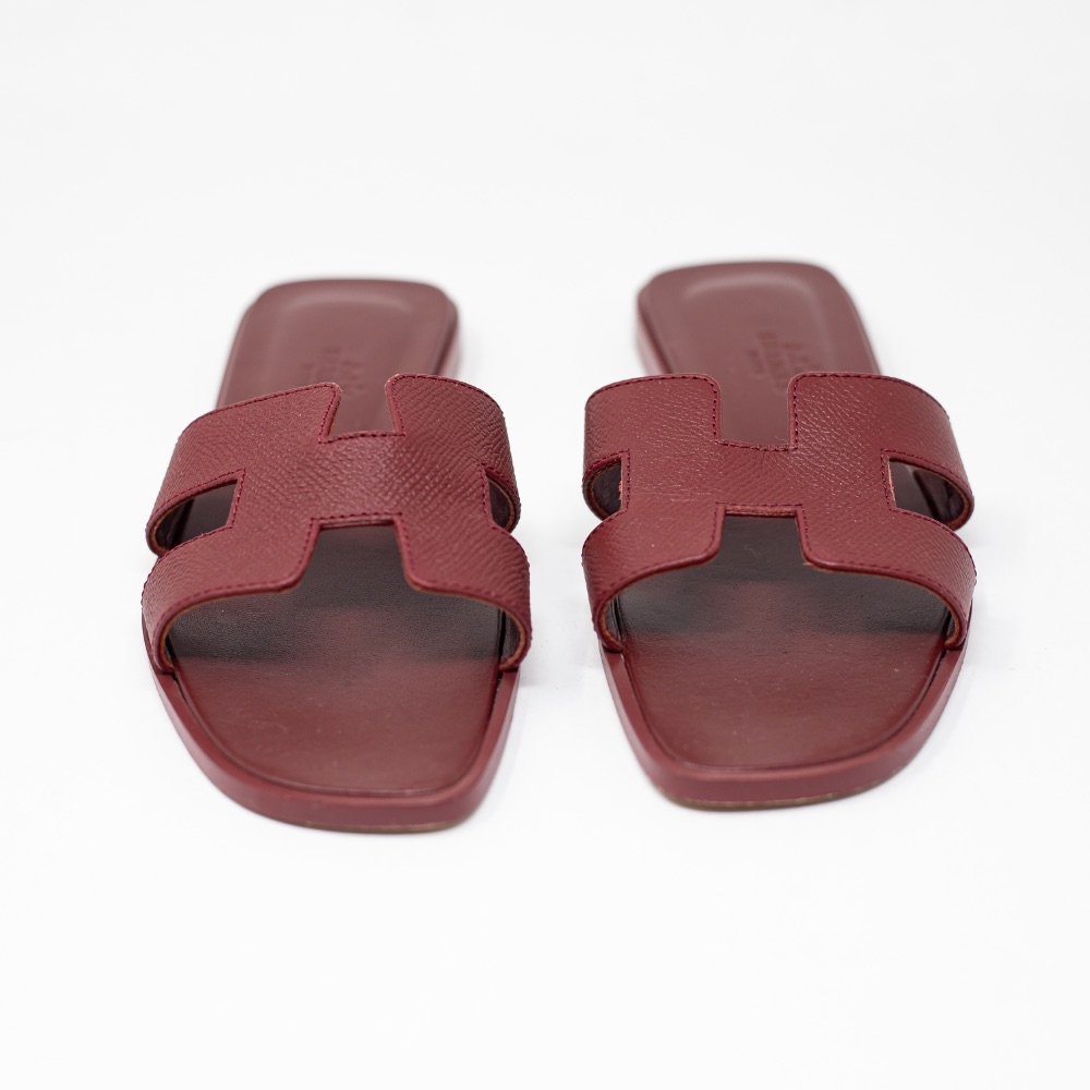 Hermes Women's Oran Genuine Leather H Logo Open Toe Flat Sandals
