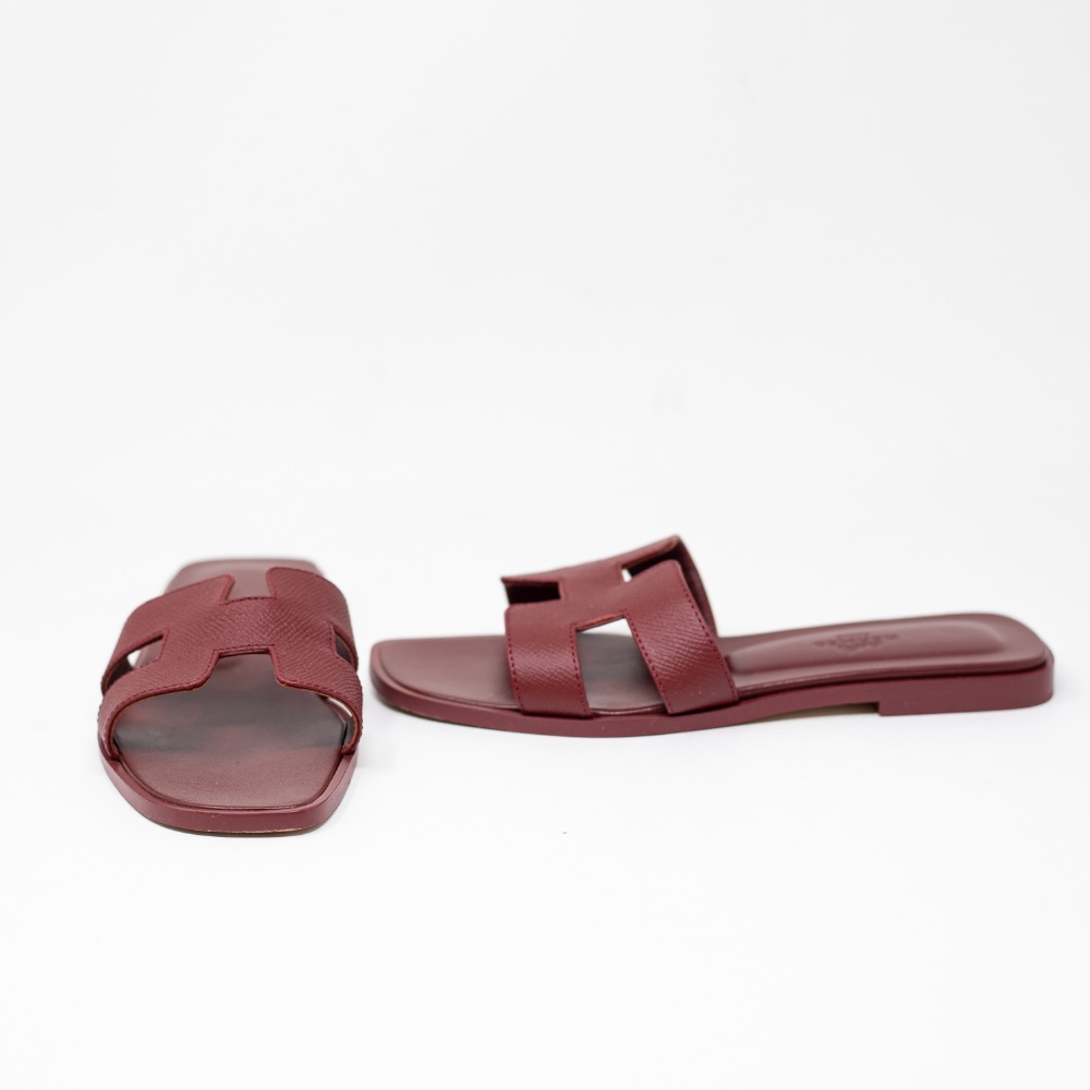 Hermes Women's Oran Genuine Leather H Logo Open Toe Flat Sandals