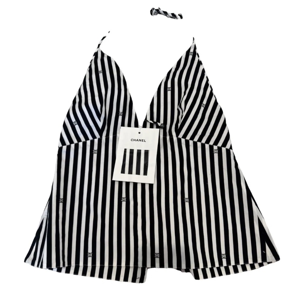 Shop Chanel Tops - Pickle