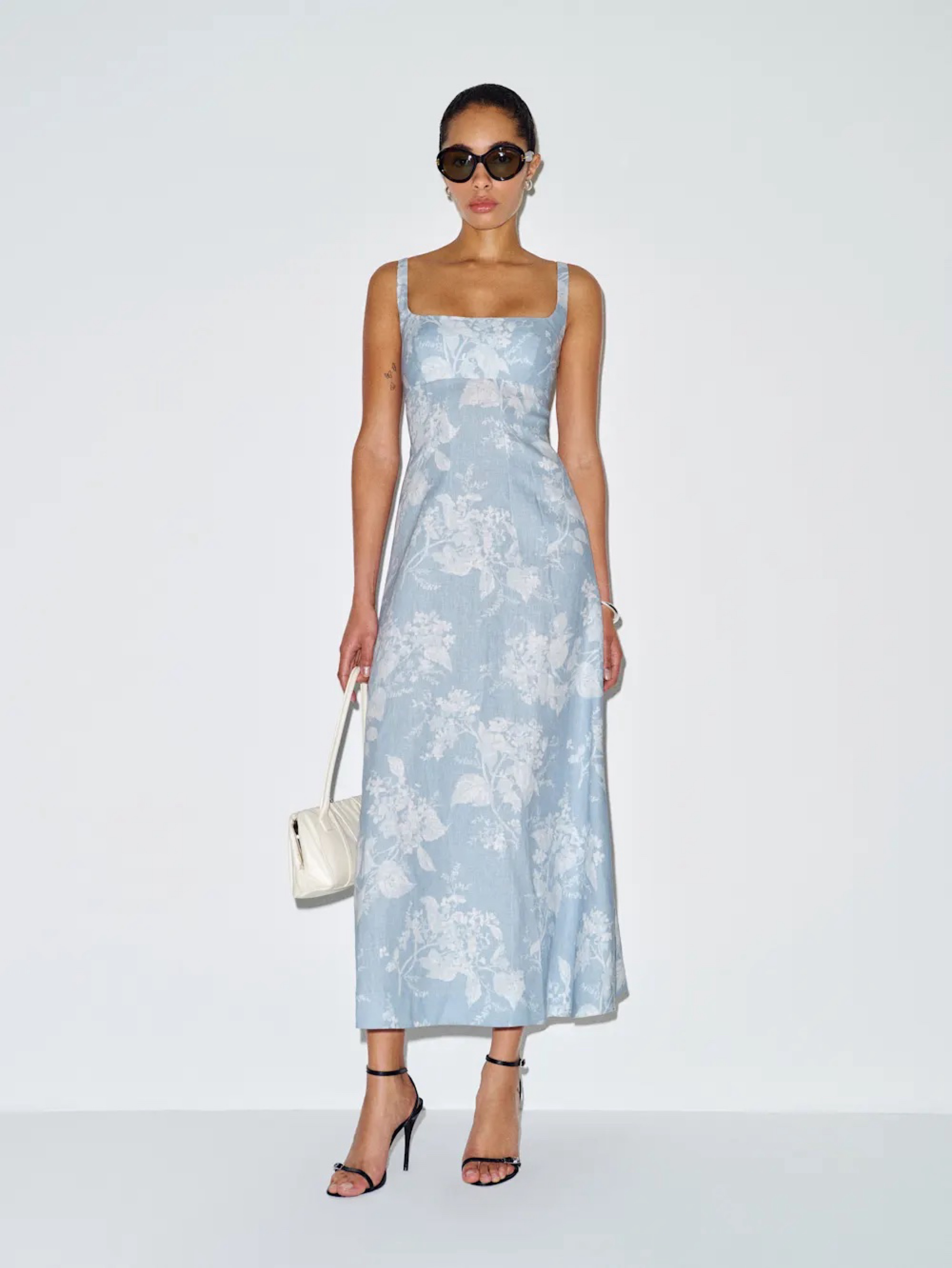 light blue reformation dress 100% silk light blue reformation dress, Beautiful