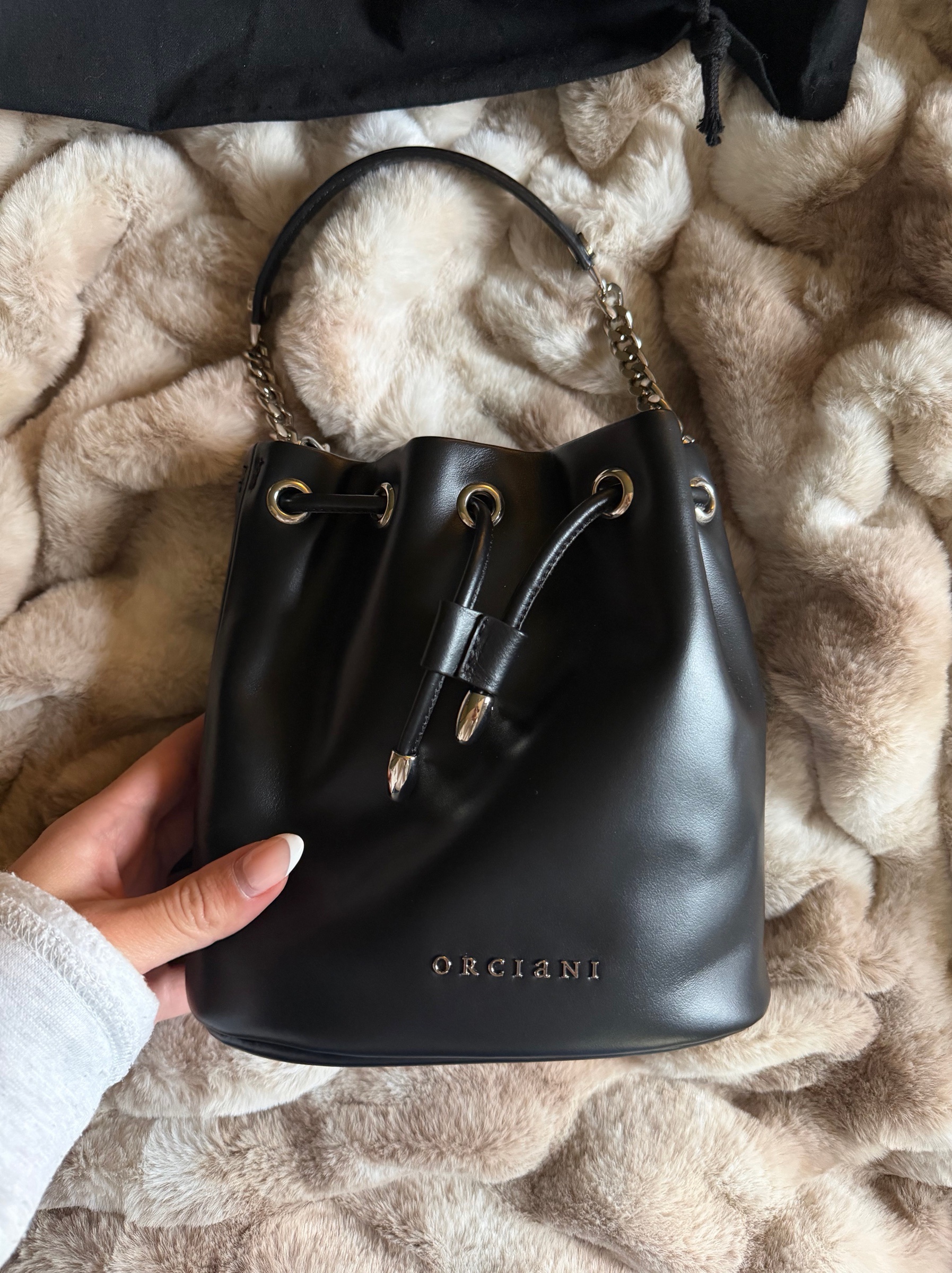 selectshop K Mini bucket bag 新品未使用 Orciani Nest Vanity leather mini bucket bag by Orciani | Pickle