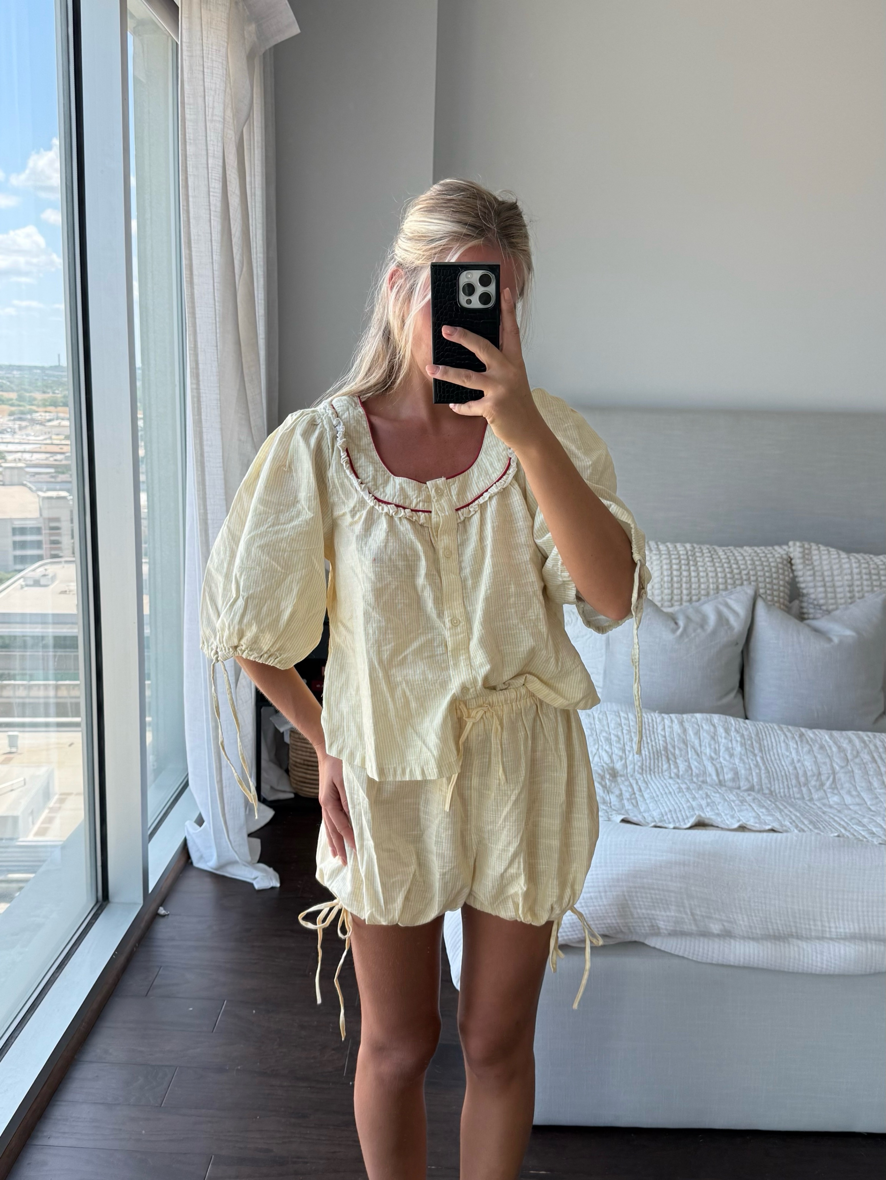 NAKD yellow bubble set