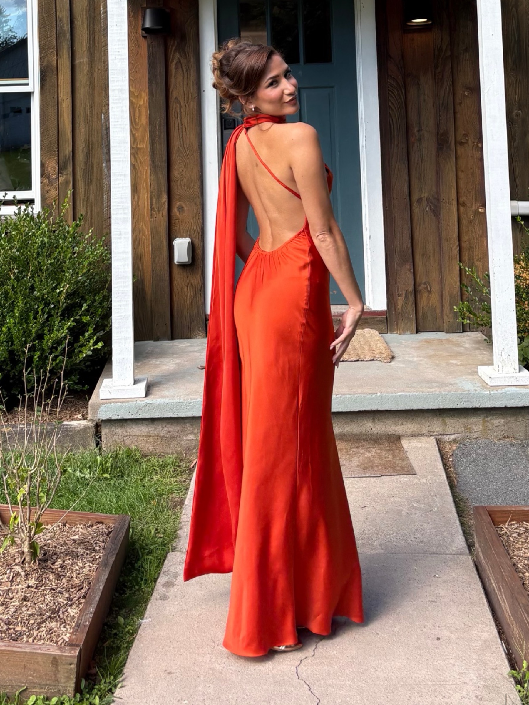 orange backless maxi dress Orange/red Halter by Source Unknown Effortless Summer Confidence Starts Occasion_Evening Backless Emerald Green Shiny Size:4 US