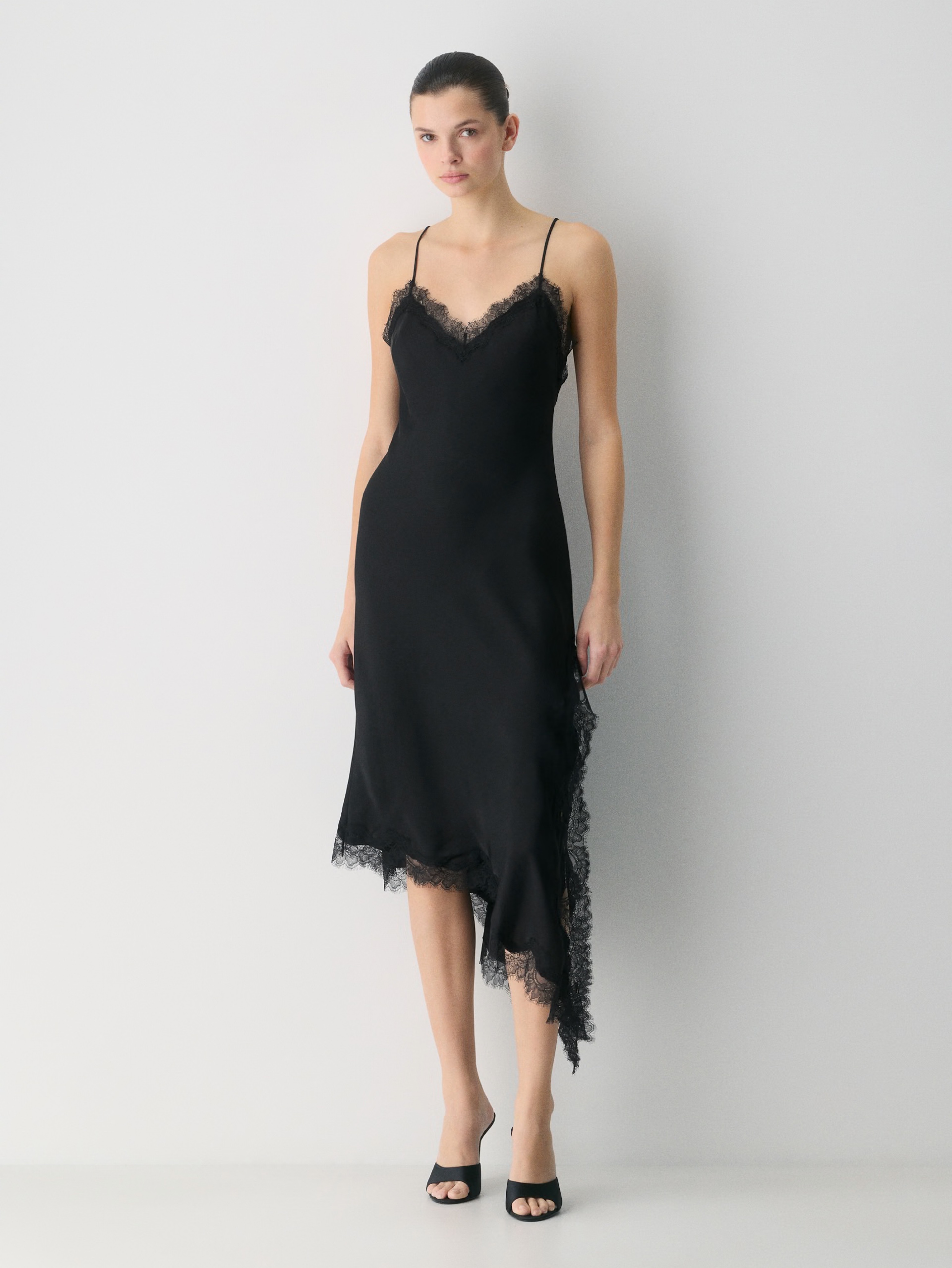 black sequin embellished knit mini dress Interstella Long Sleeve Fabric:Georgette Fabrics_DS finished with goldtone bead Vintage Gothic Vestido de