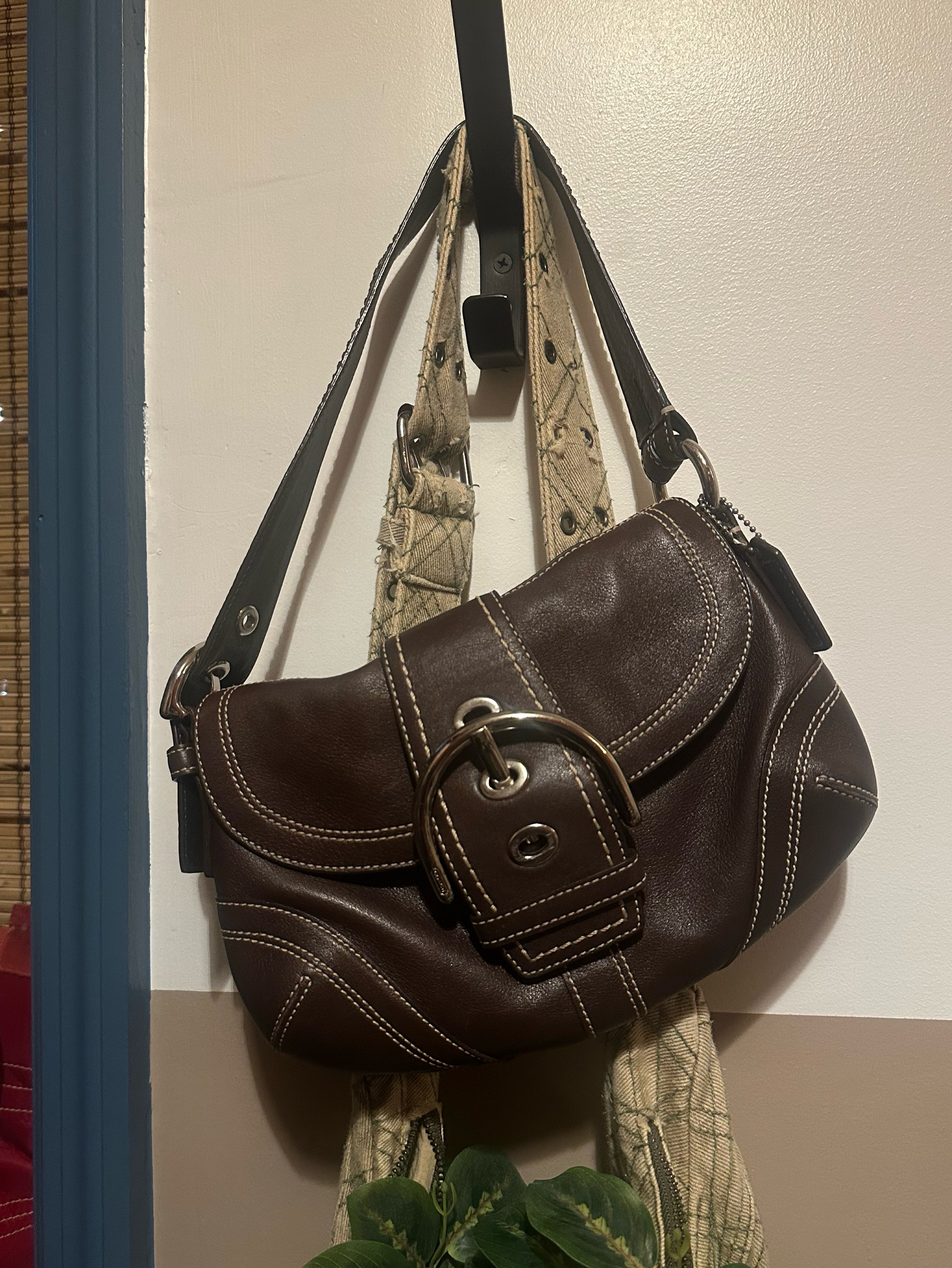 Vintage Y2K Coach Soho Buckle Flap Purse (Brown) (10316)