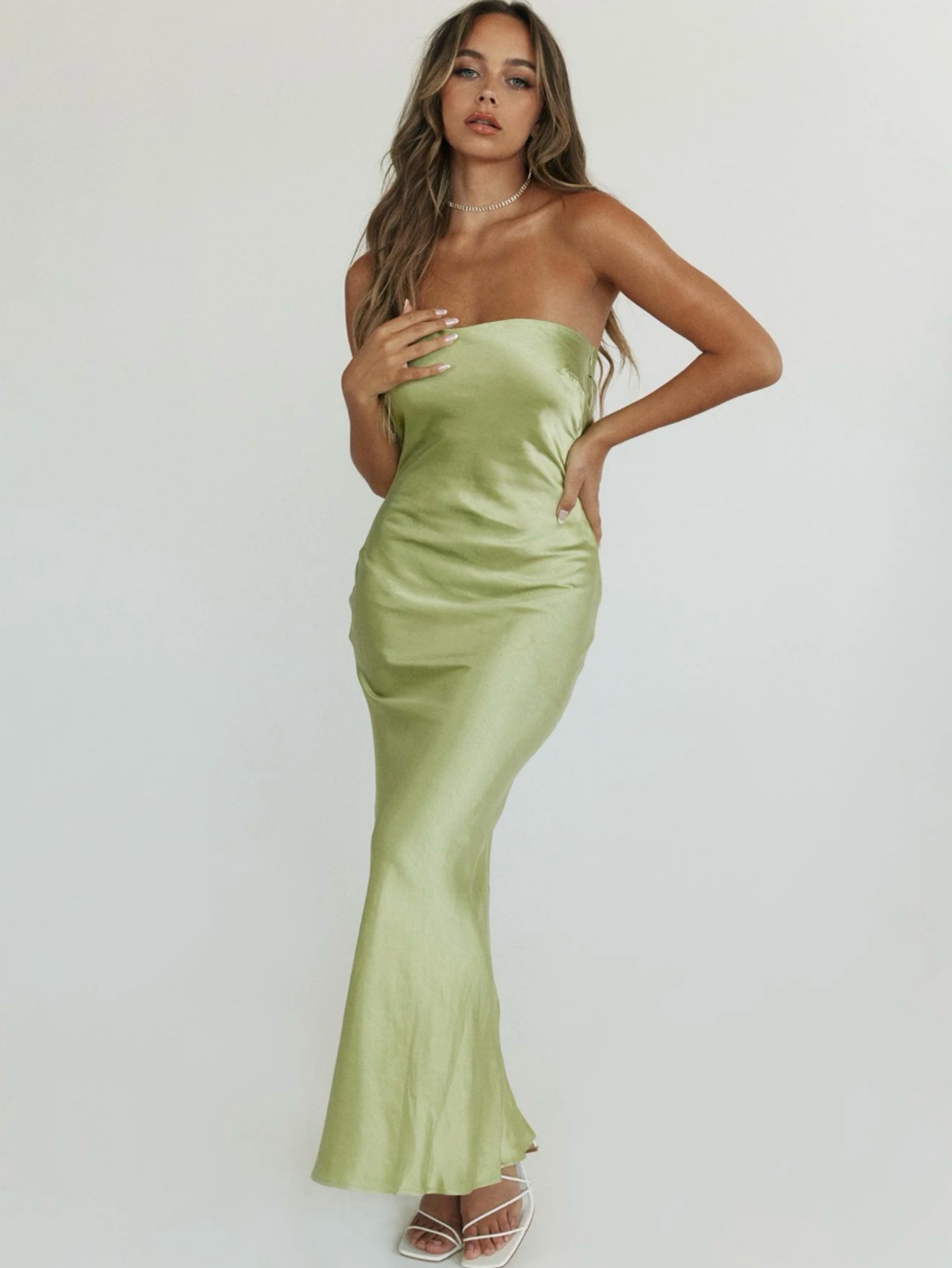 haley maxi dress princess polly Haley Maxi Dress Green - US 2 by Hello Molly
