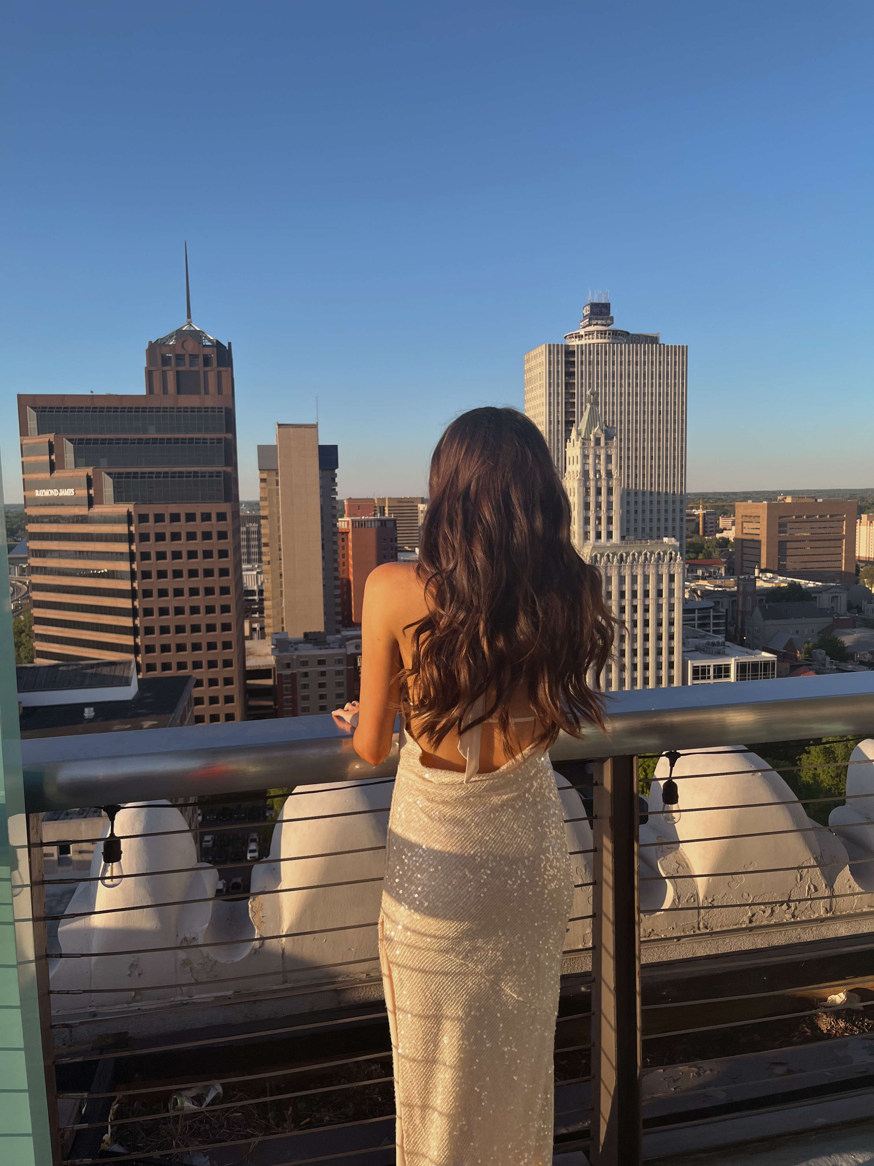 cream rehearsal dinner dress Rehearsal Dinner Dresses for the Bride: The Ultimate Style Guide