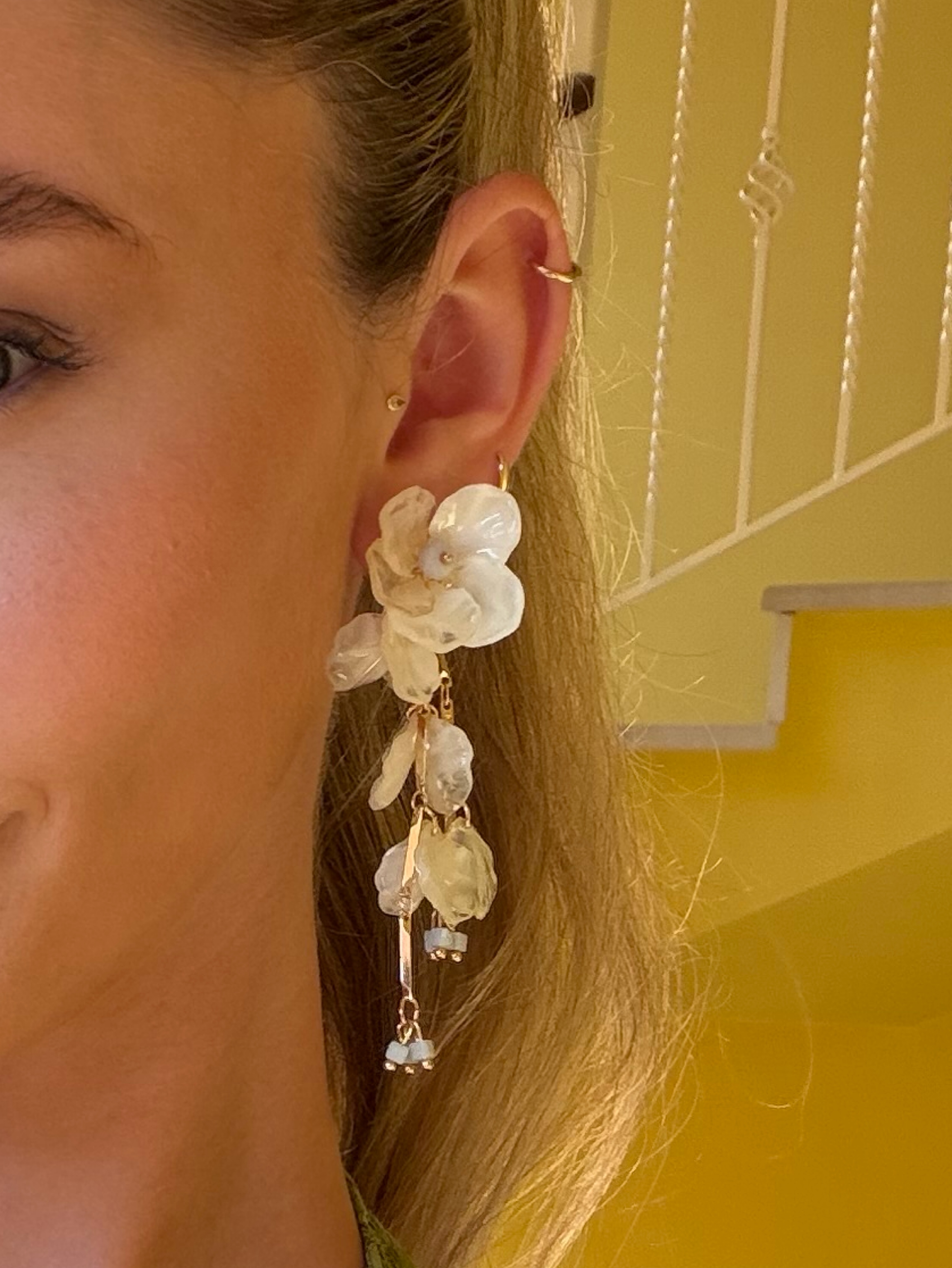 Flower earrings