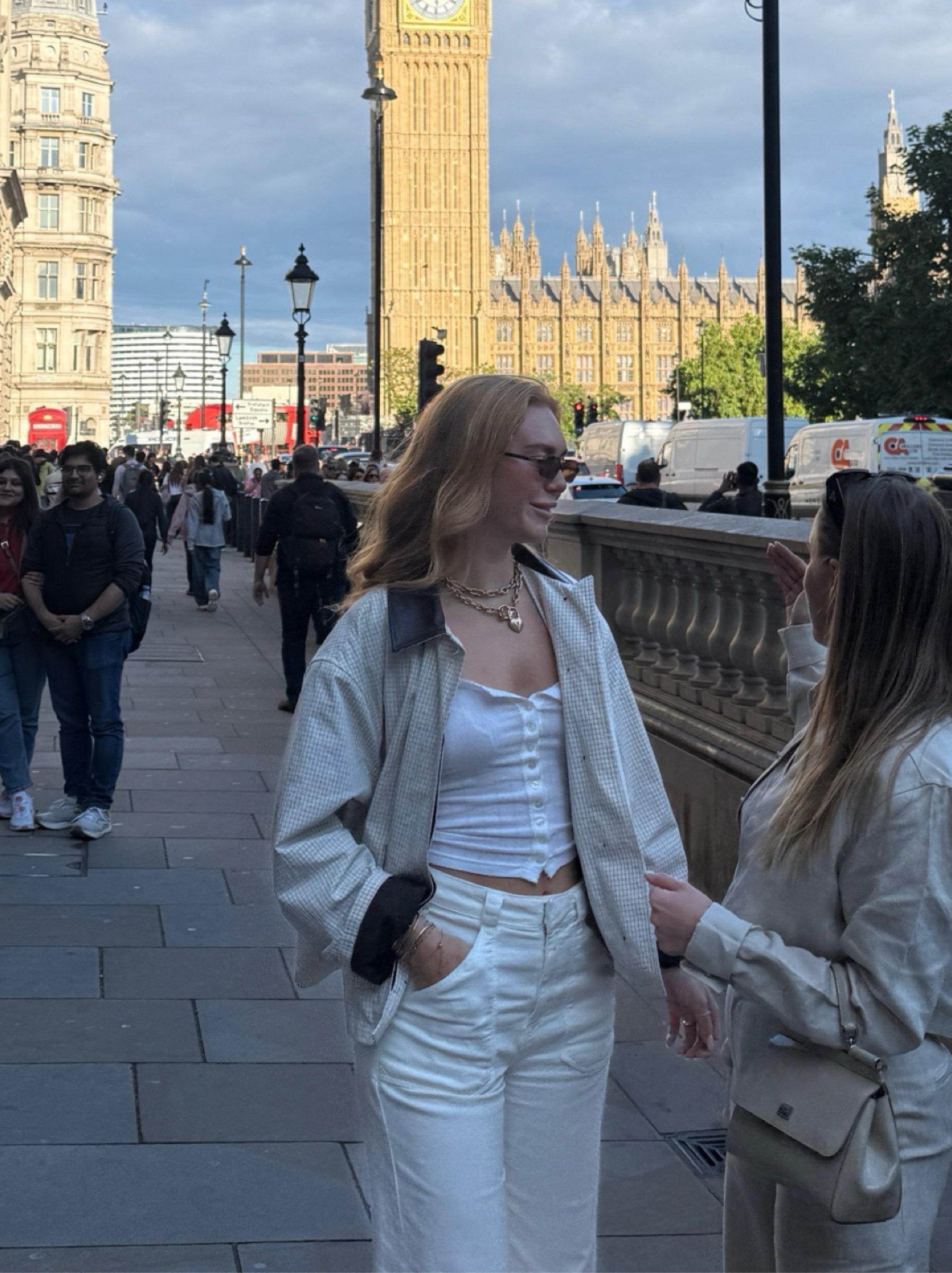 Zara ポンチョタイプ サマージャケット ホワイト XS Checkered Cropped Trench by Zara | Pickle