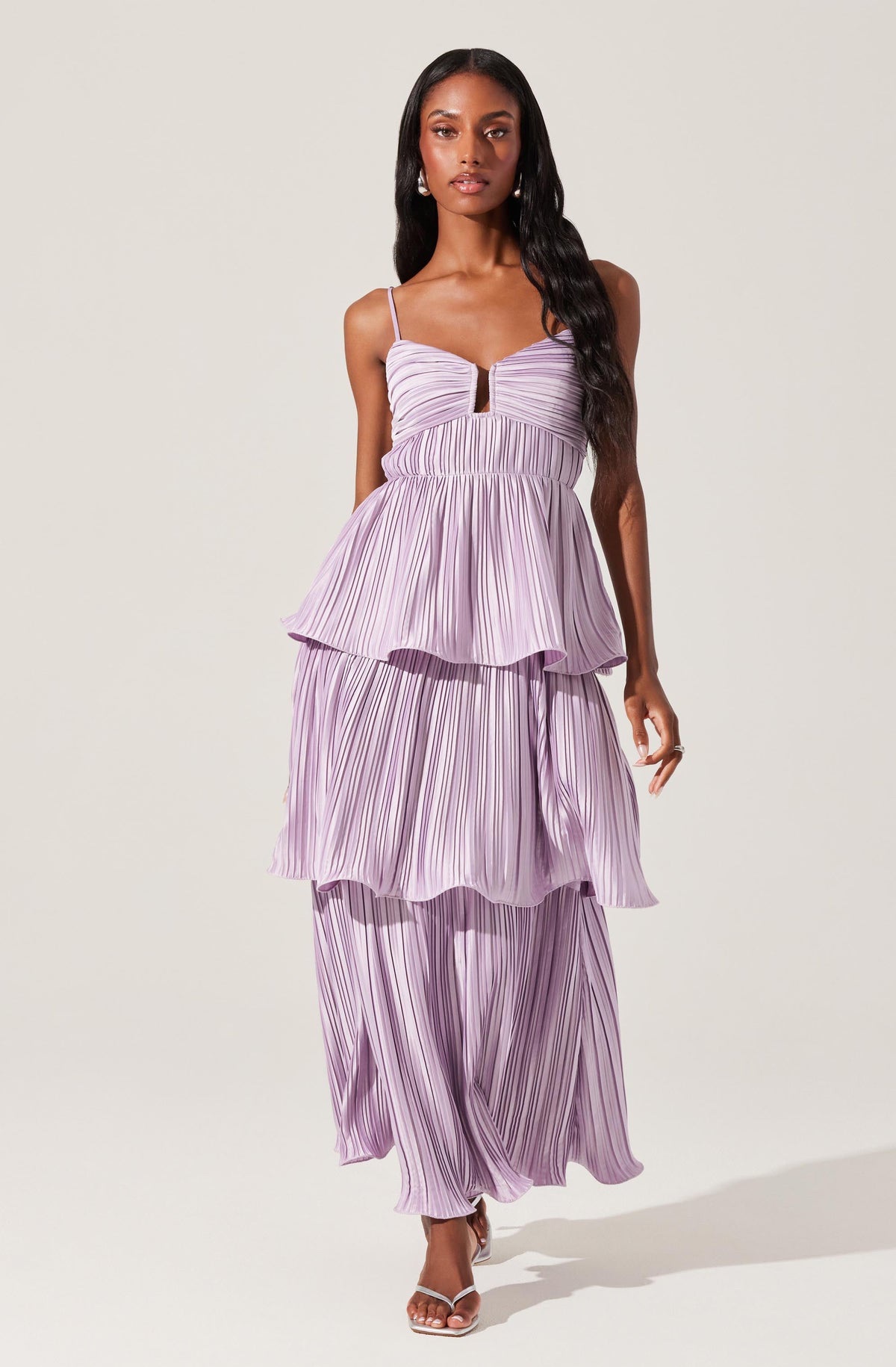 astr the label pleated dress Ascella Sweetheart Pleated Midi Dress