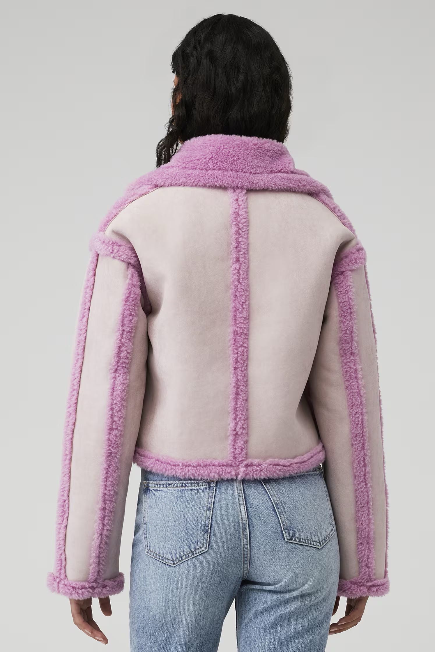 モコモコ☆プロフ必読　出品　3　ピンク　チャンドラー22　02 OW Collection Berlin Fur Jacket by Revolve / OW collection - Pickle