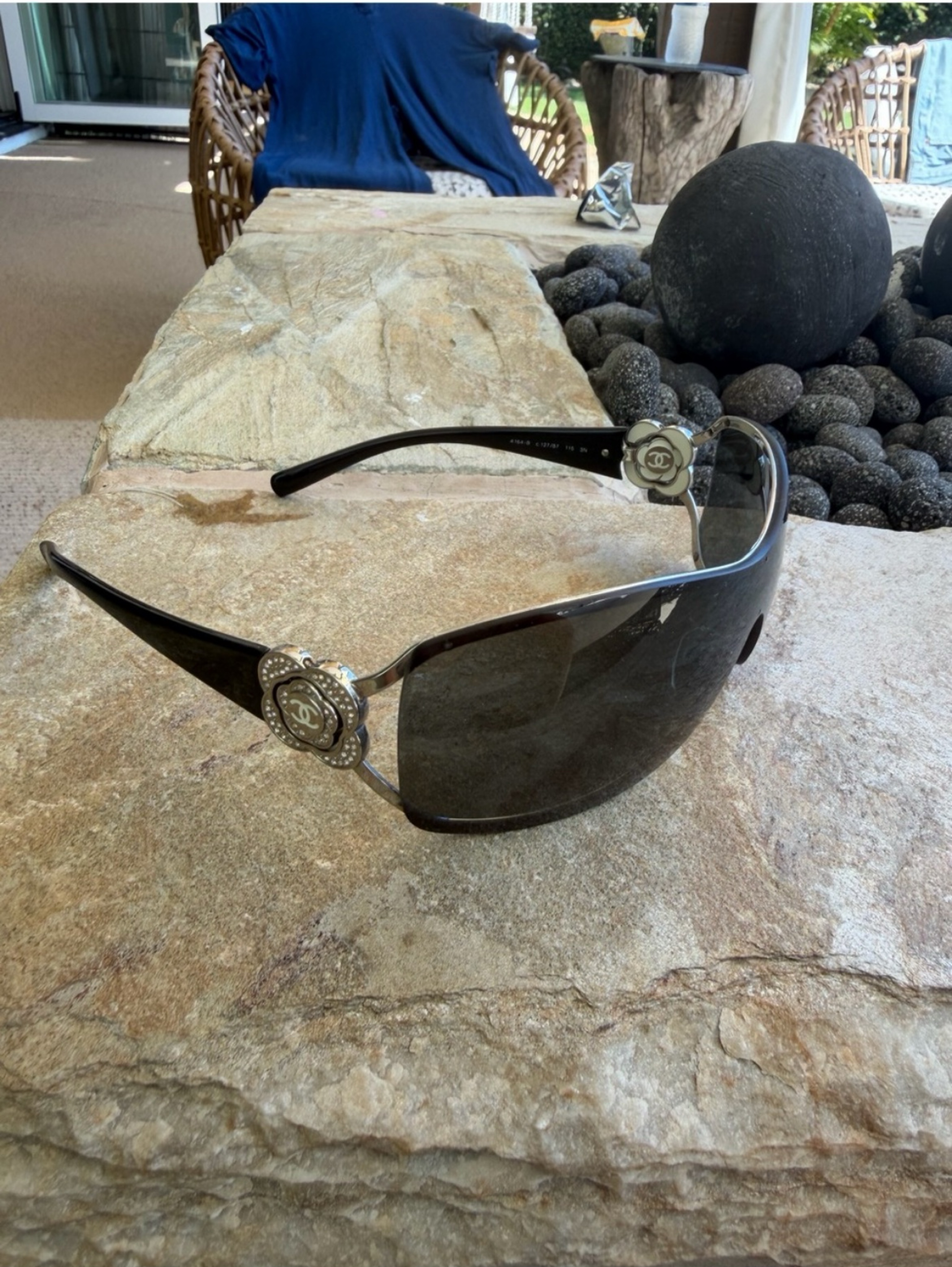 Chanel visor sunglasses vintage by Chanel - Pickle