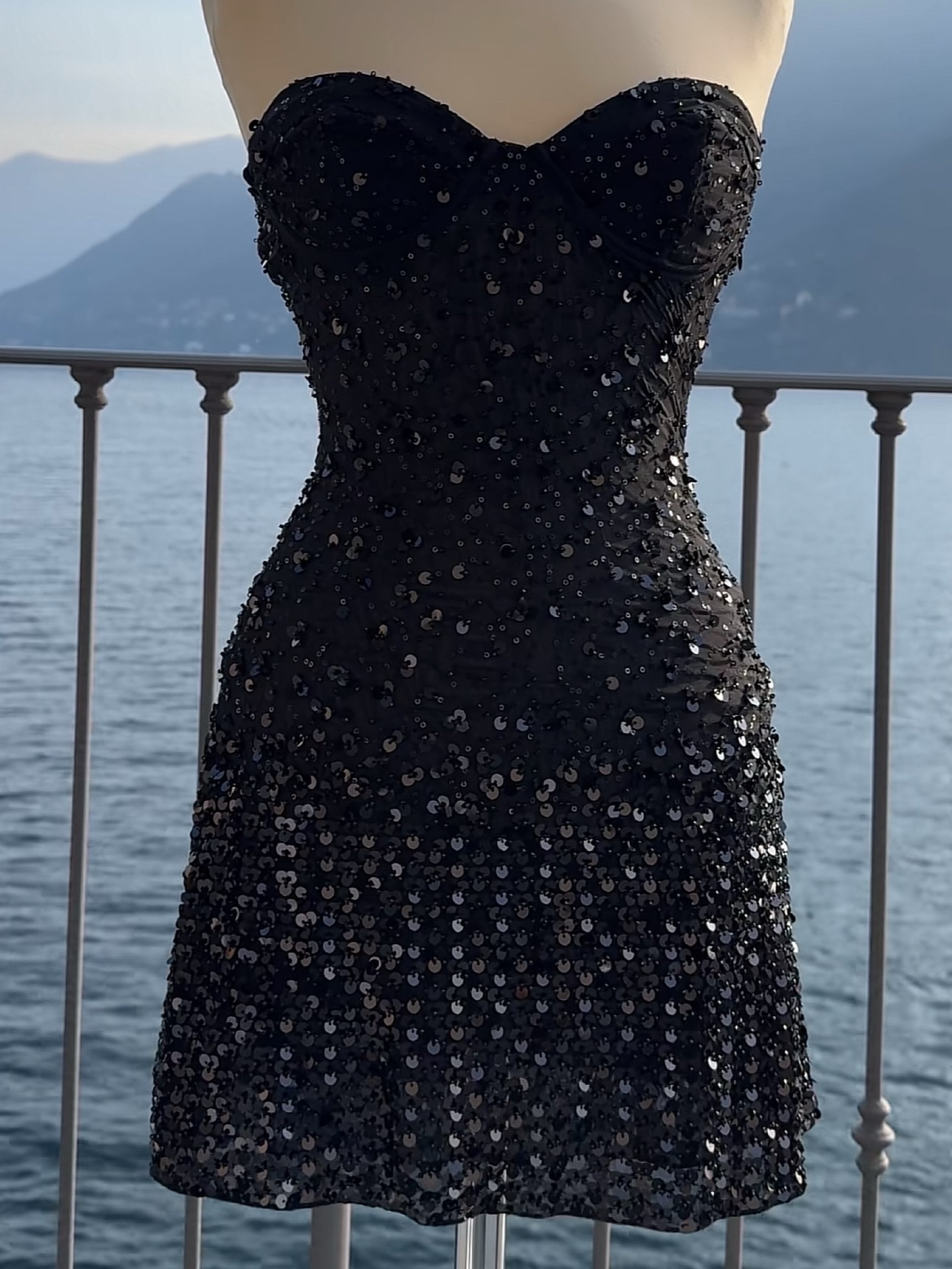Viela Dress