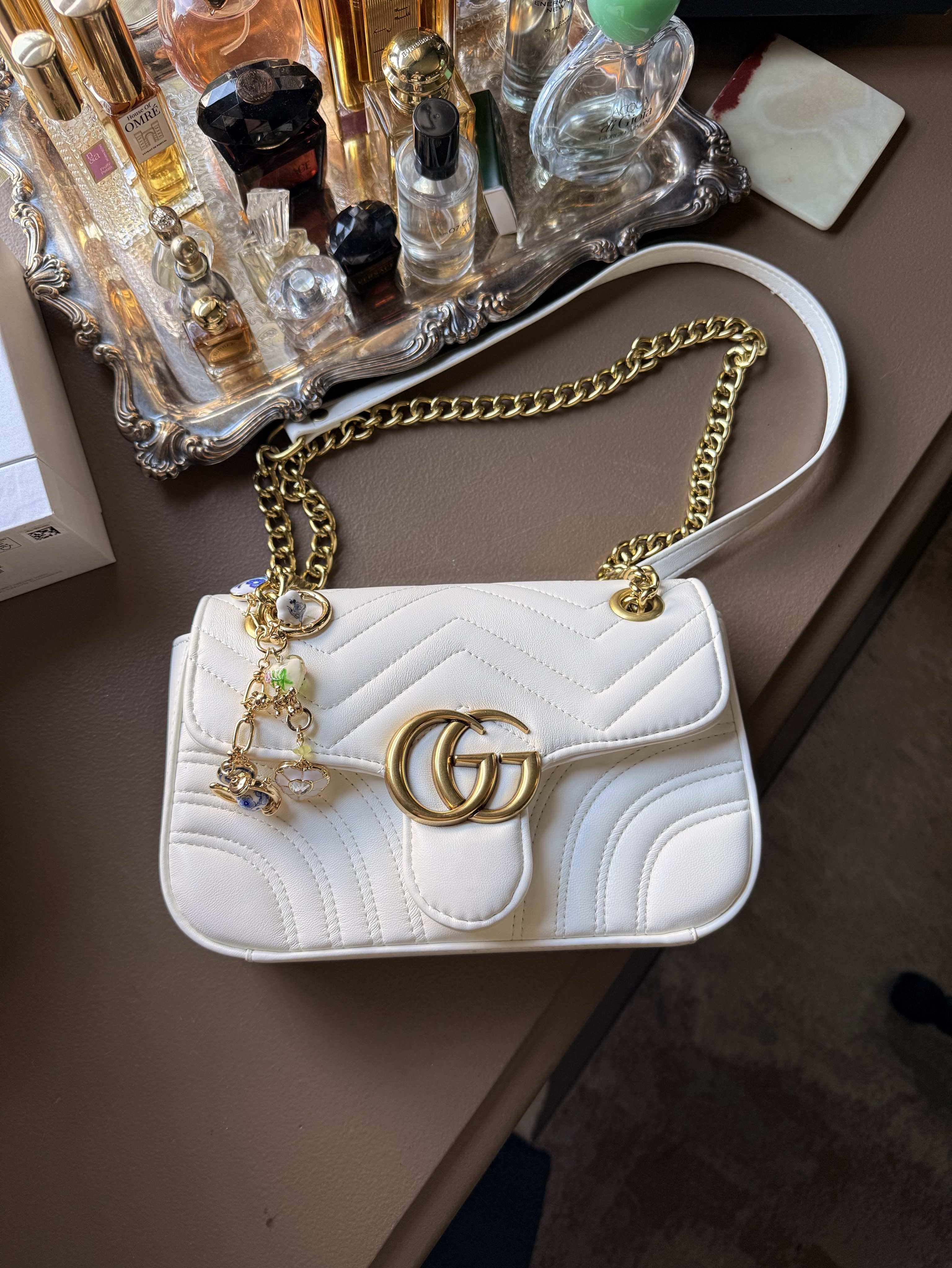 GG Marmont small shoulder bag