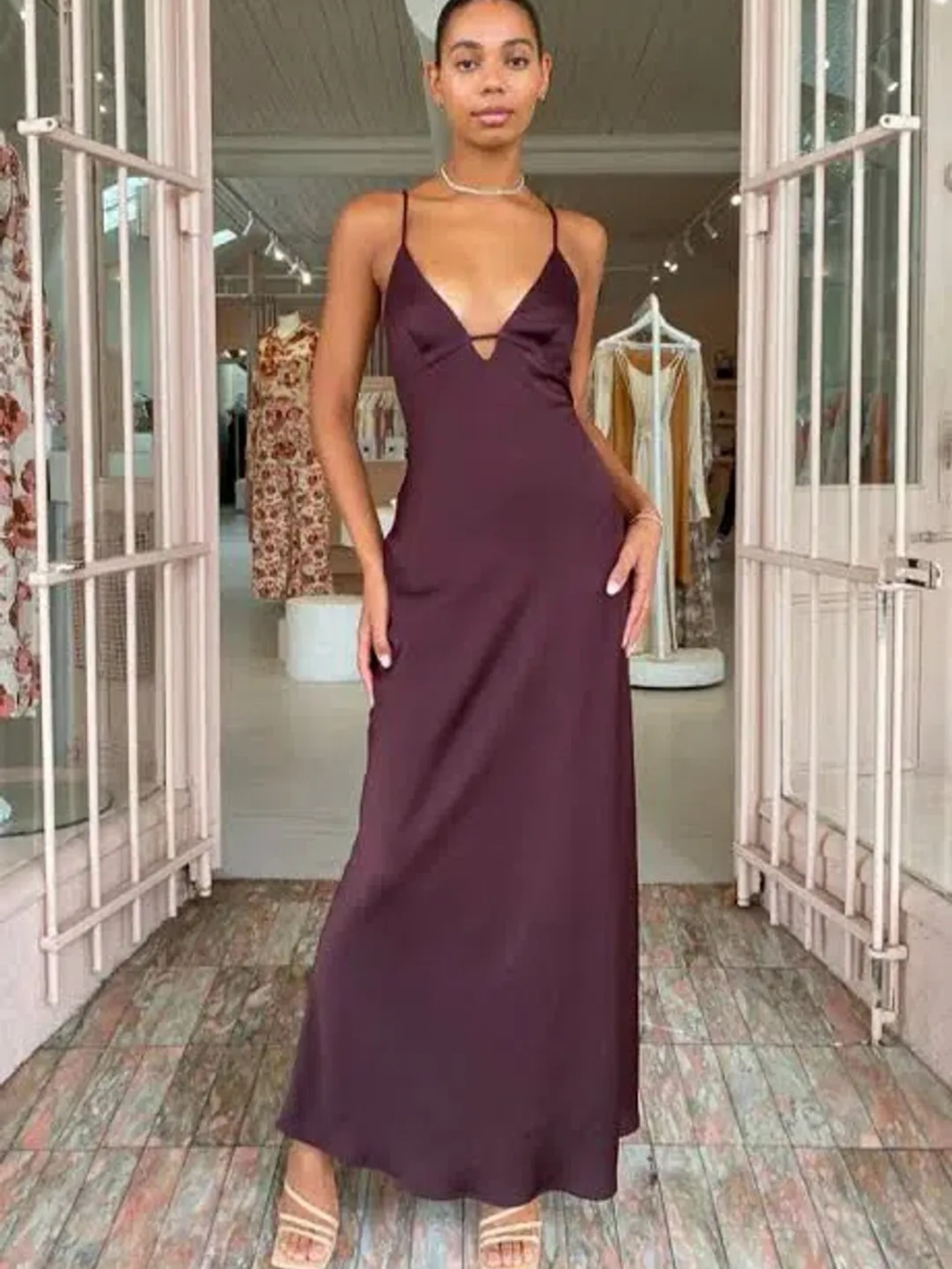 cheap yellow bodycon dress Deep V Neck Ruffle Maxi Dress-Butter – Curvphilo ready elegance Karsha_Model_Reshoot_11/8/2026 尺寸:us10 Banana Republic Banana Republic