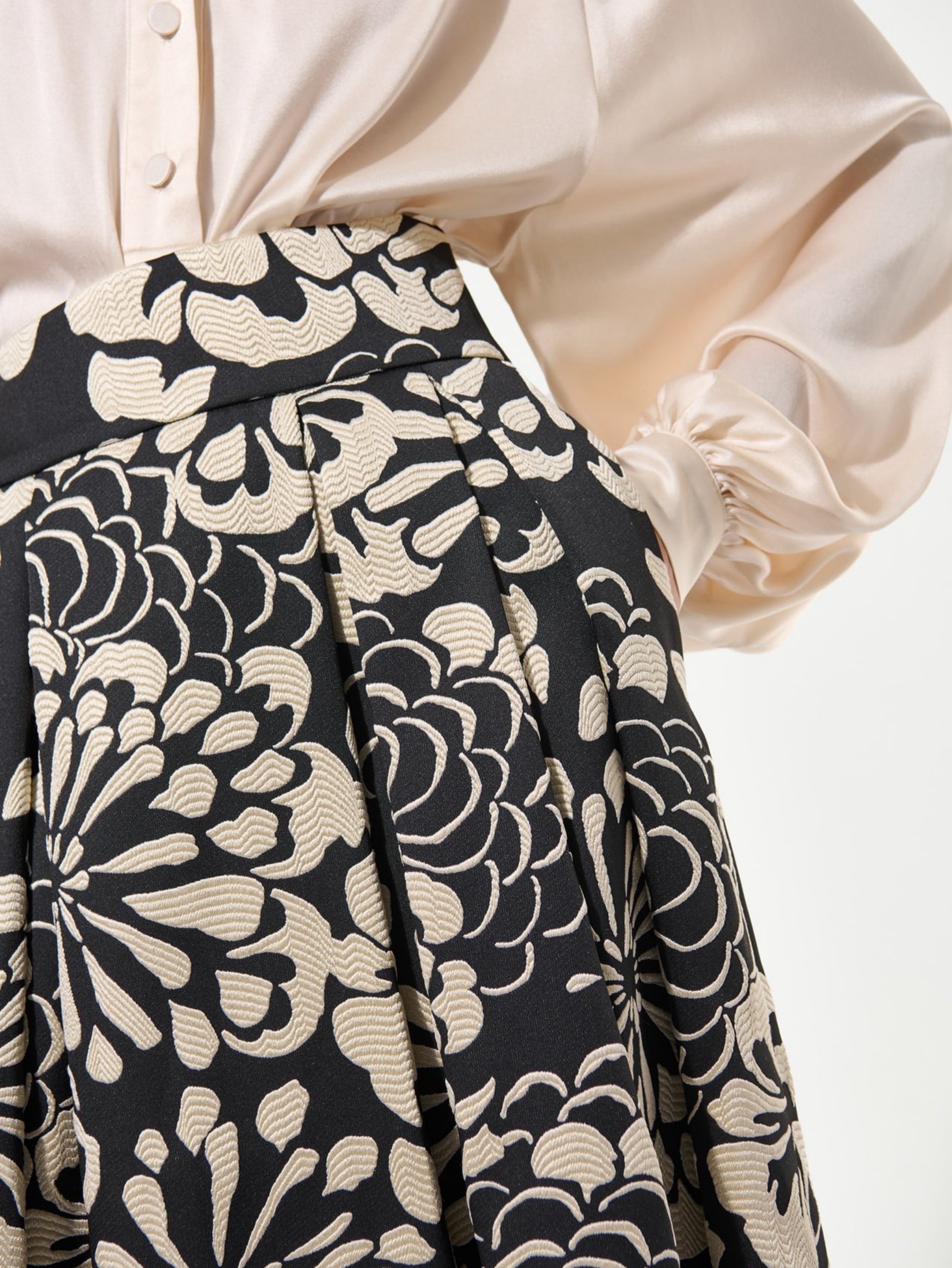 dea kudibal maxi dress Dea Kudibal Zaria Geo-Print Balloon-Sleeve Maxi Dress