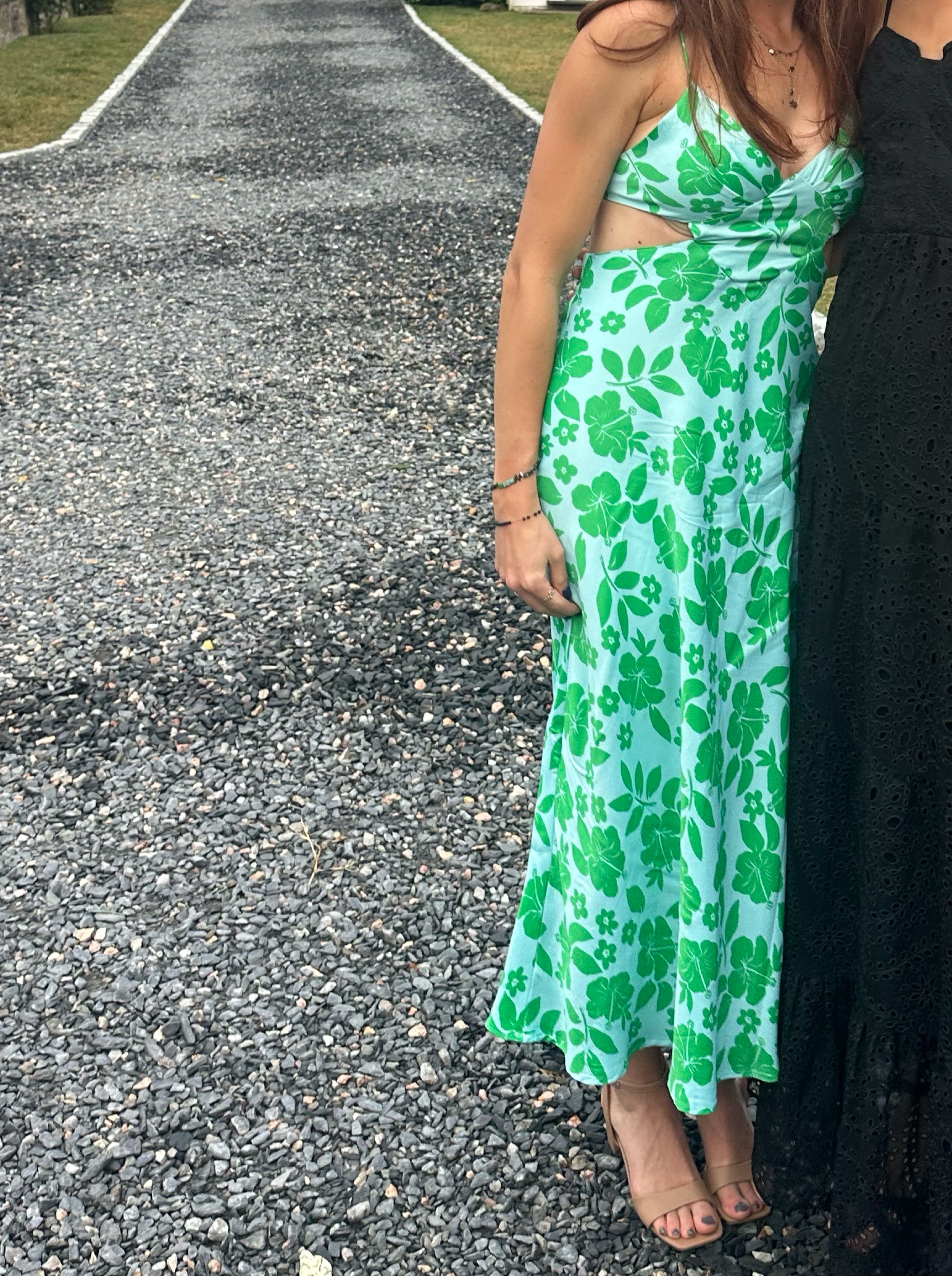 zara floral dress green Midi Back zip closure. Zara Tindall's pistachio green dress