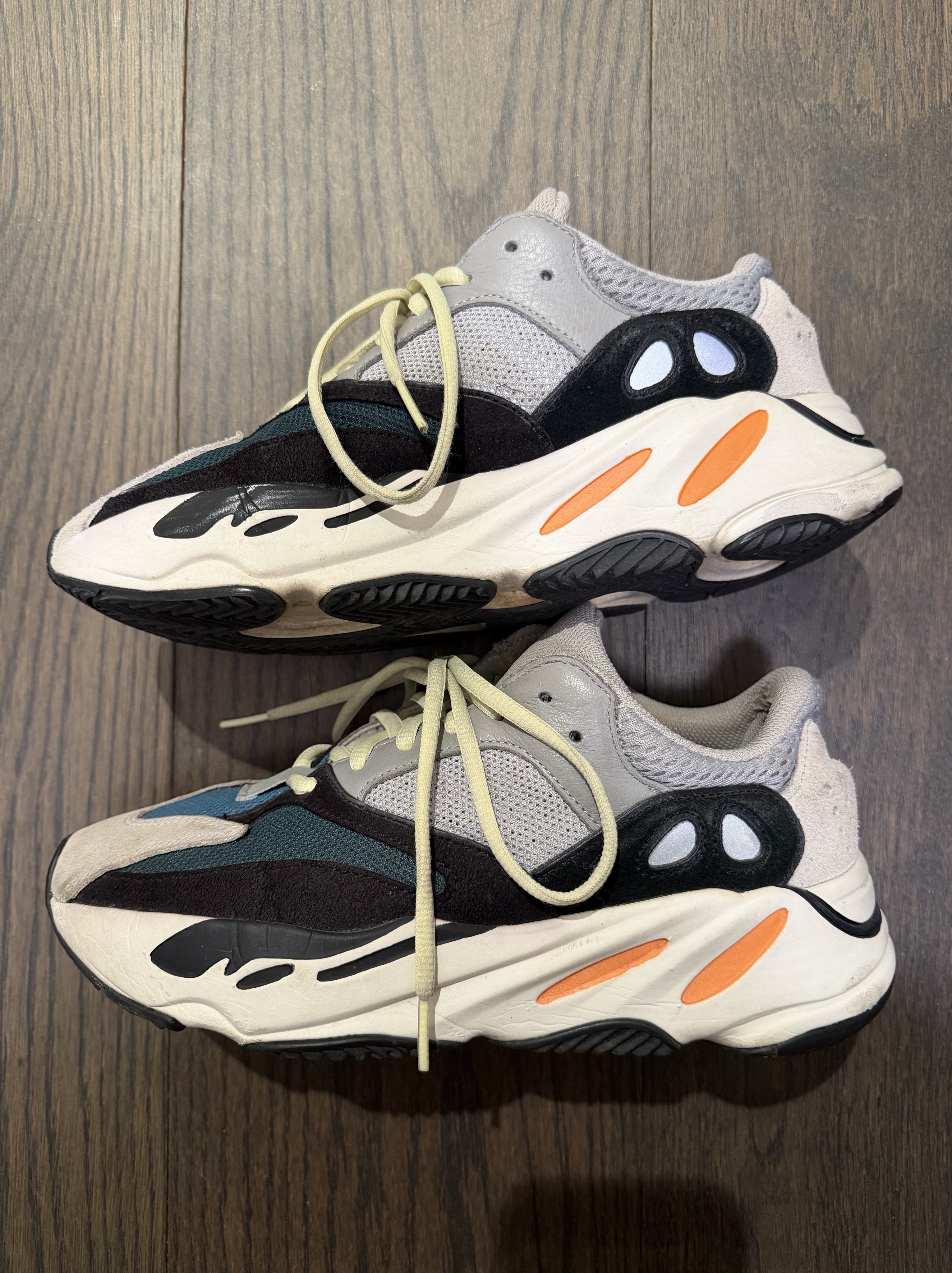adidas Yeezy Boost 700 Wave Runner Solid Grey