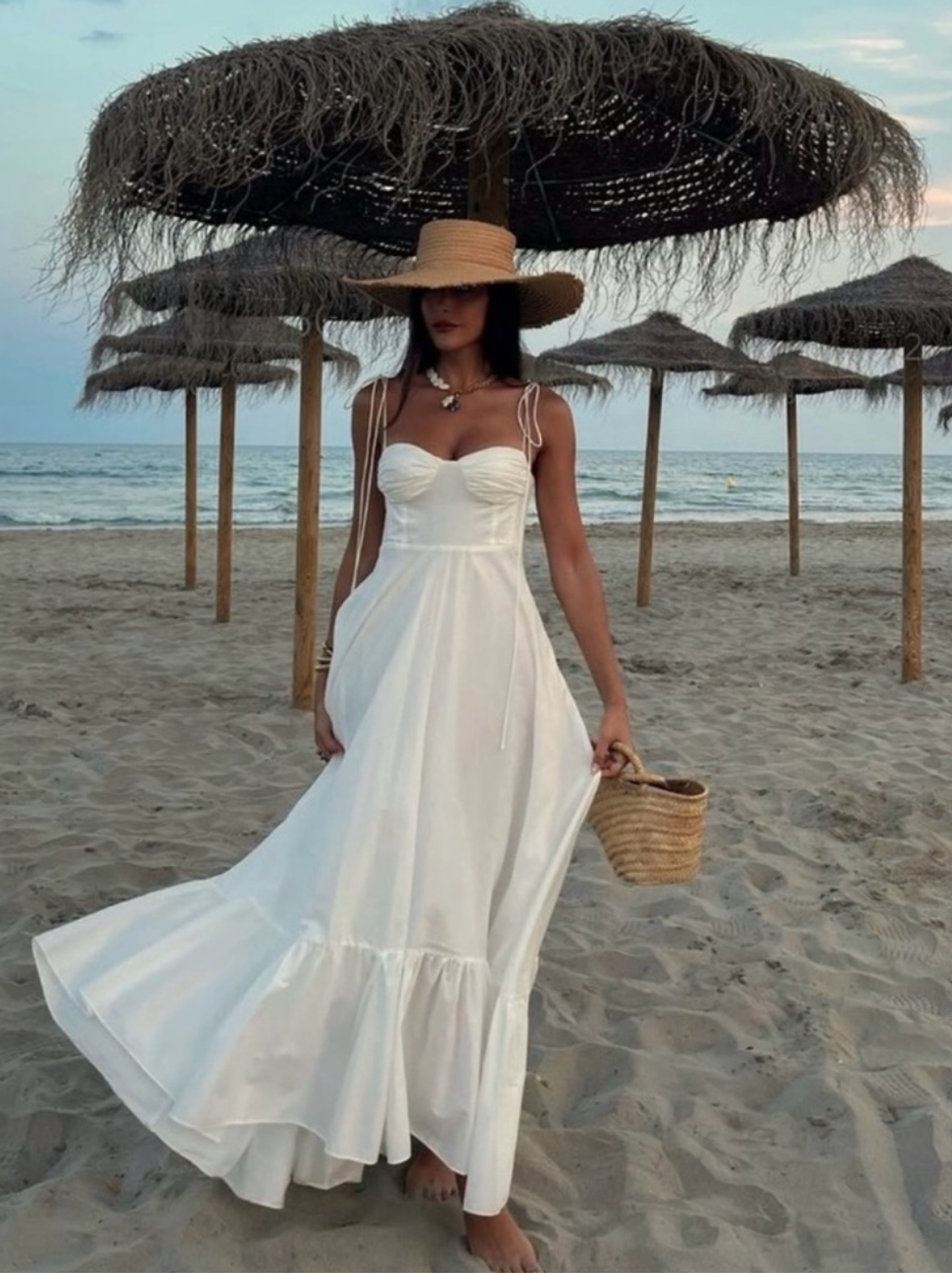 zara cut out poplin dress #Zara Poplin Cut-Out #PuffSleeve Midi #MaxiDress