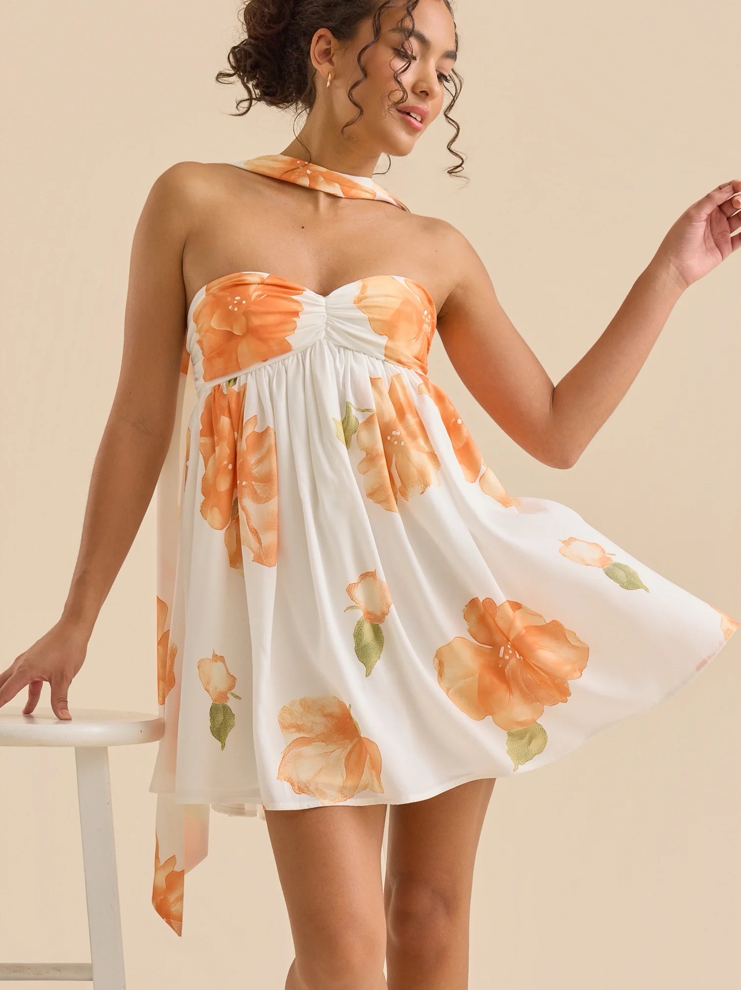 Altar'd State Dallie Strapless Floral Mini Dress in Orange & White NWT by Altar'd State - Pickle Altar'd State Dallie Strapless Floral Mini Dress in Orange & White NWT by Altar'd State - Pickle