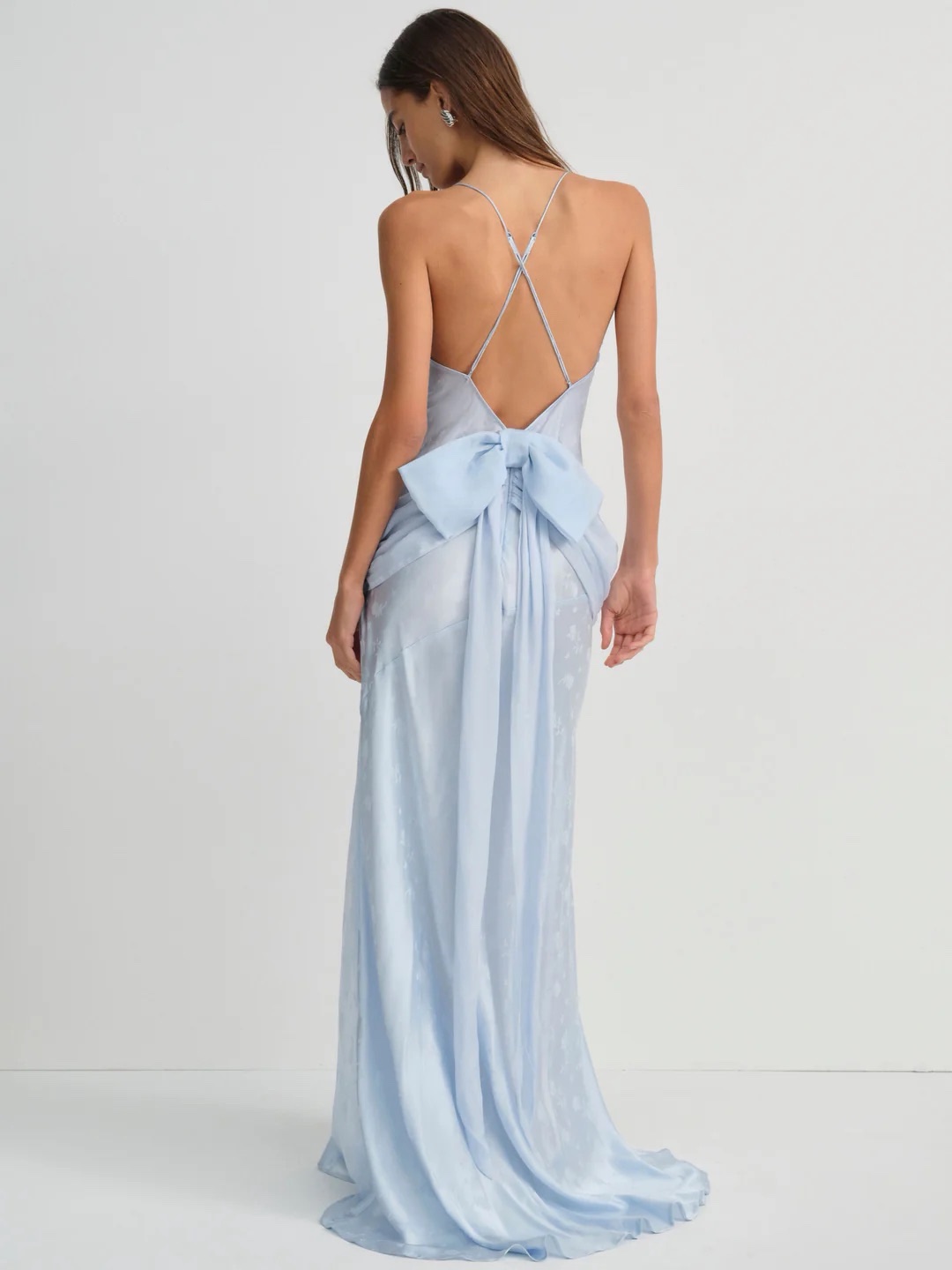 short white formal cocktail dress A Line Simple Off Shoulder Birthday Outfit Evening Short Party Dress Homecoming Dress fg8046 Length:Maxi Featuring a classic short no-return Dress Balenciaga - Homepage
