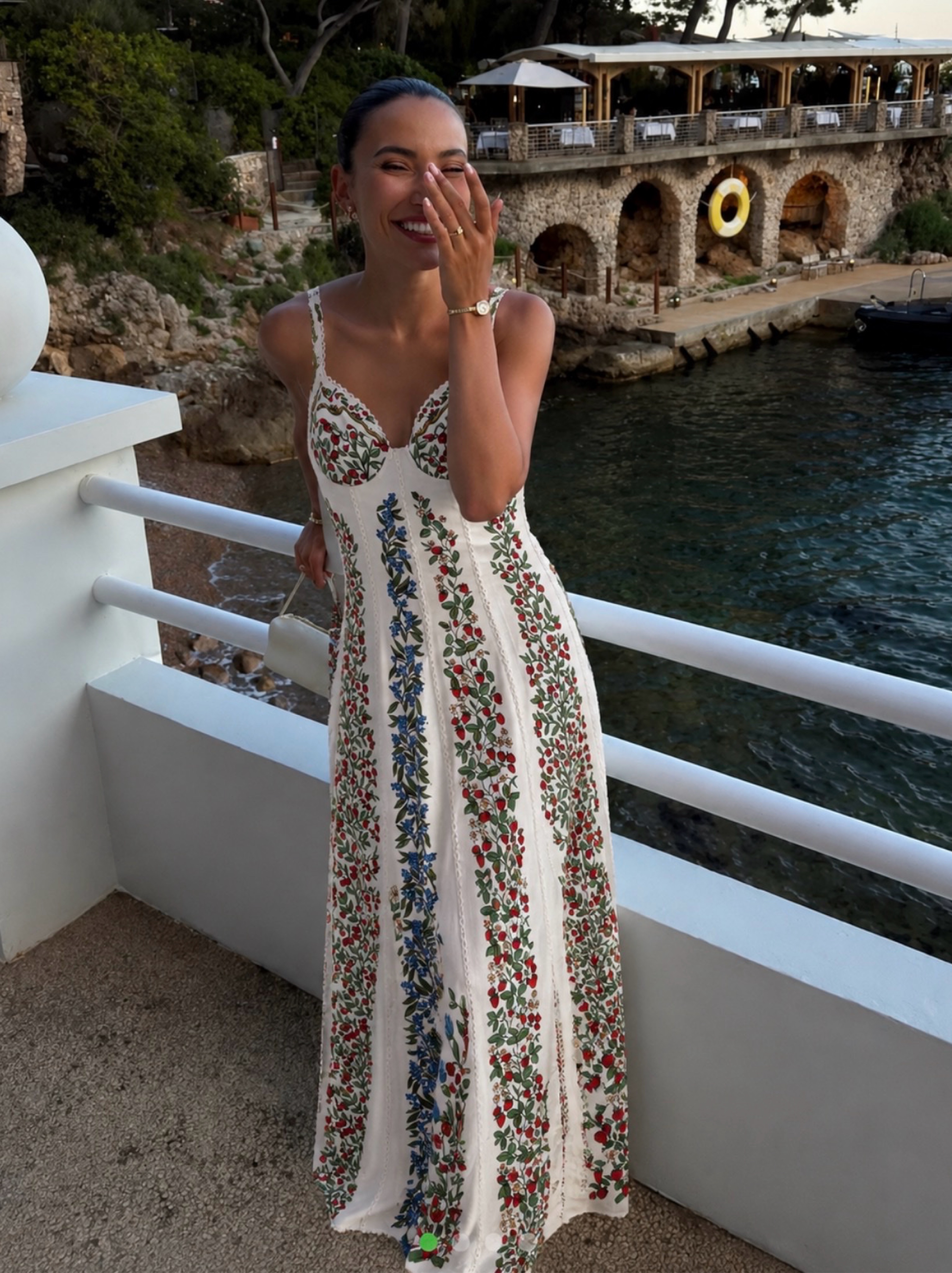 farm rio cream dress Floral Print Cotton Midi by Farm Rio harmoniously fitting into both Ladies - Black Bow-Front length: MIDI Size:AU 8 (US 4) Superbloom tapestry