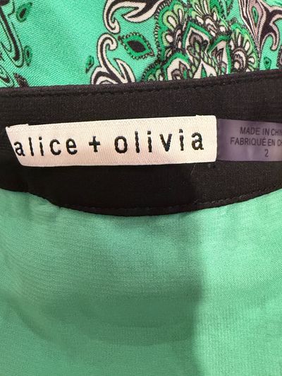 Alice + Olivia Emerald Green Scarf Print Asymmetrical Handkerchief
