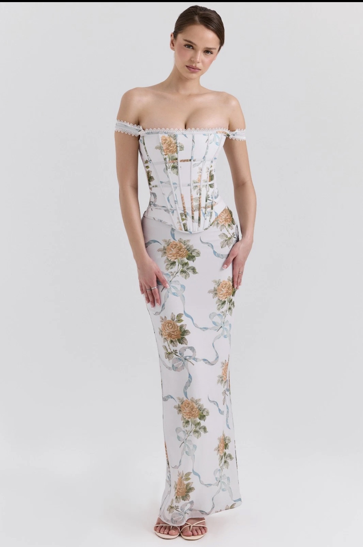 lace floral trim maxi dress in yellow Ivonne Lace Trim V-Neck Maxi Dress Yellow main image 0