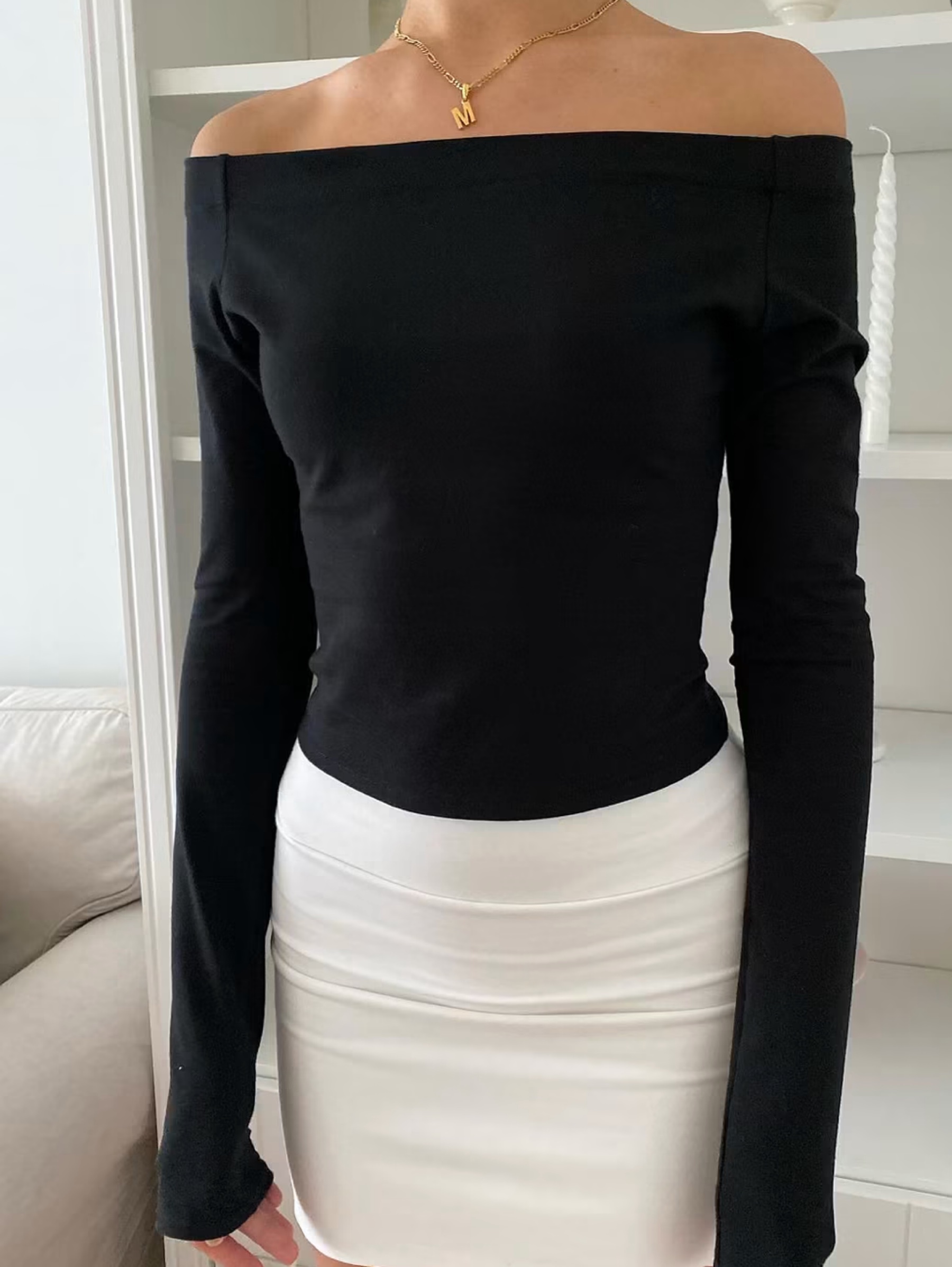 Aseni Eluas Black Everyday Off the Shoulder Top by Aseni Eluas