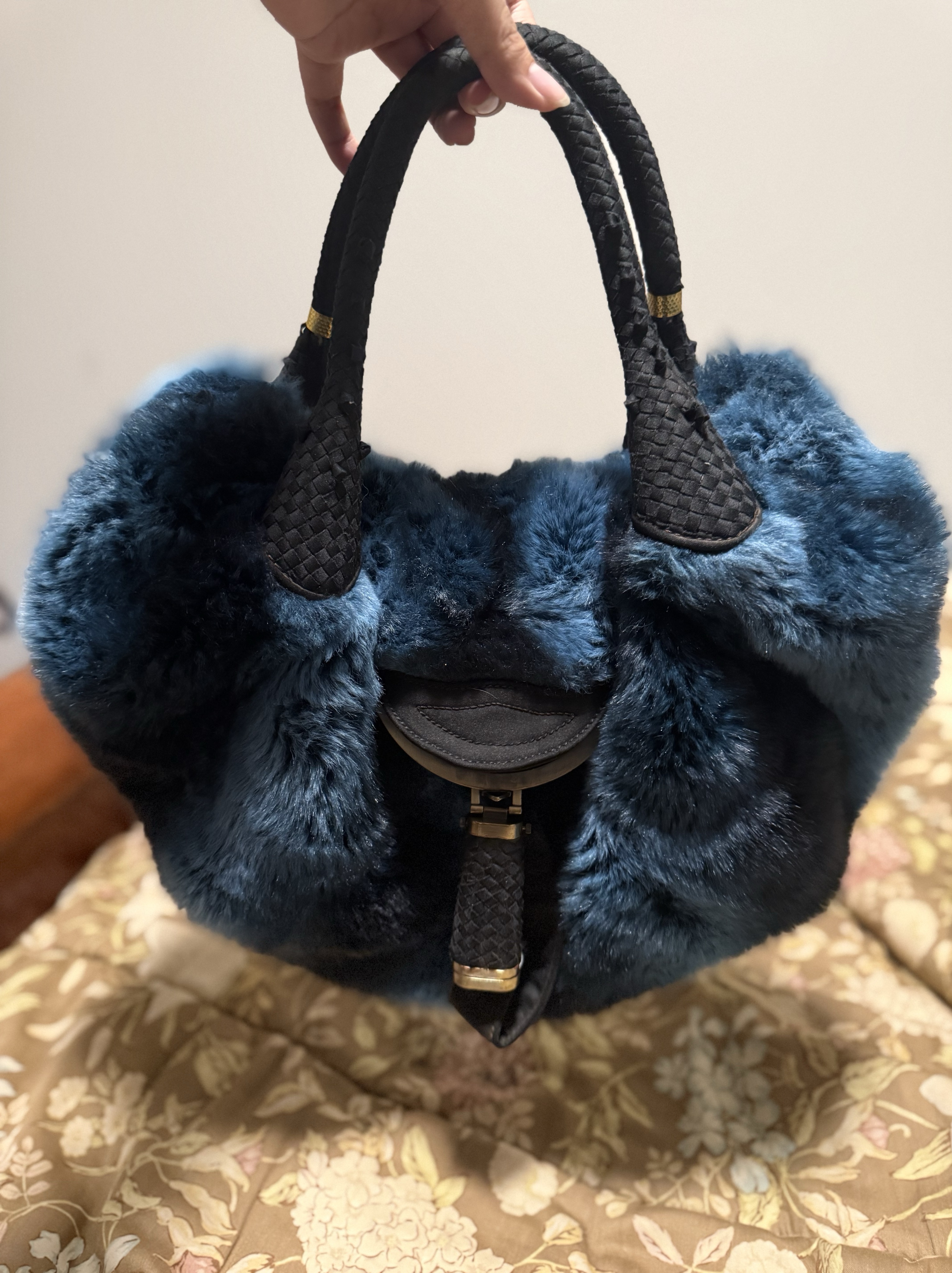 Dolce & Gabbana vintage black leather shoulder bag by Dolce