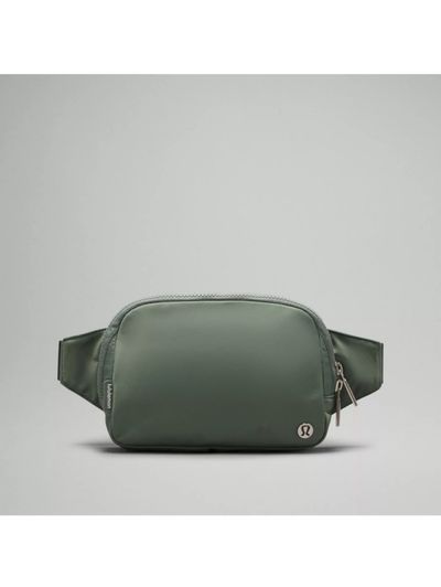 lululemon belt bag olive 1.8L Wunderlust R & B Import Keep them close in this versatile belt bag that helps you get out the door and on to your next adventure. How to find lululemon Everywhere