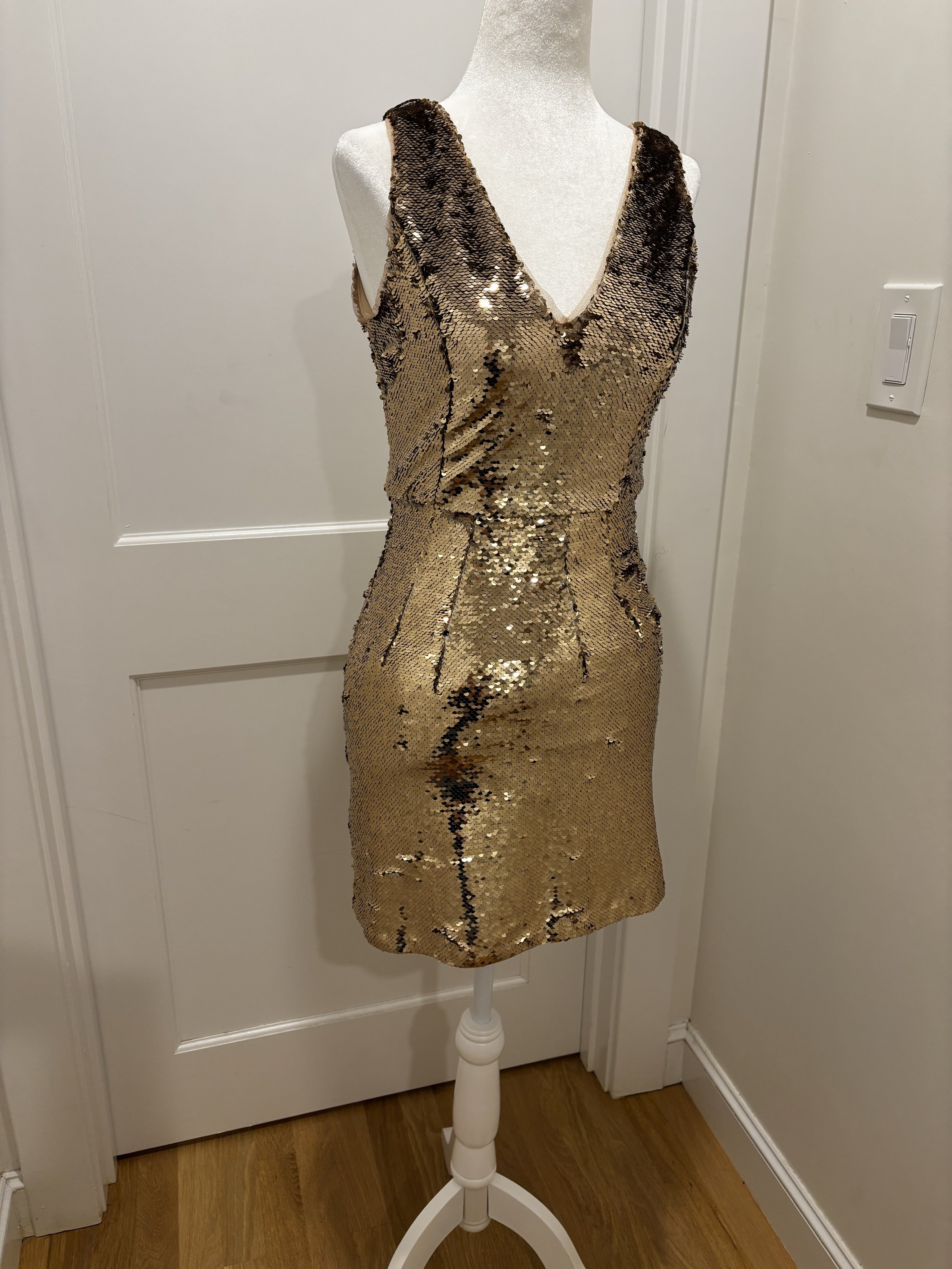 Aidan Mattox Gold Sequin Mini Dress by Aidan Mattox