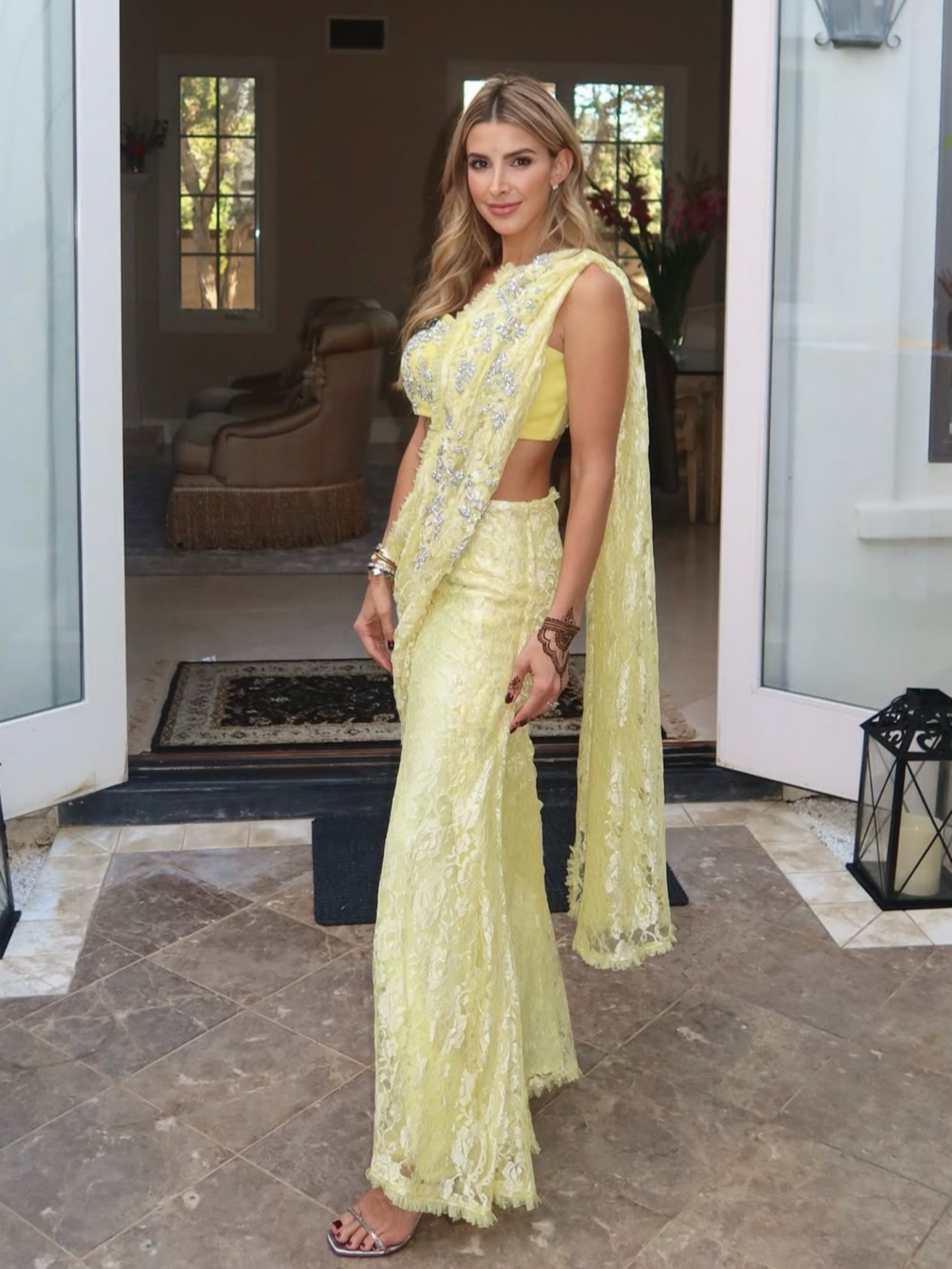 Sari yellow size xs/s