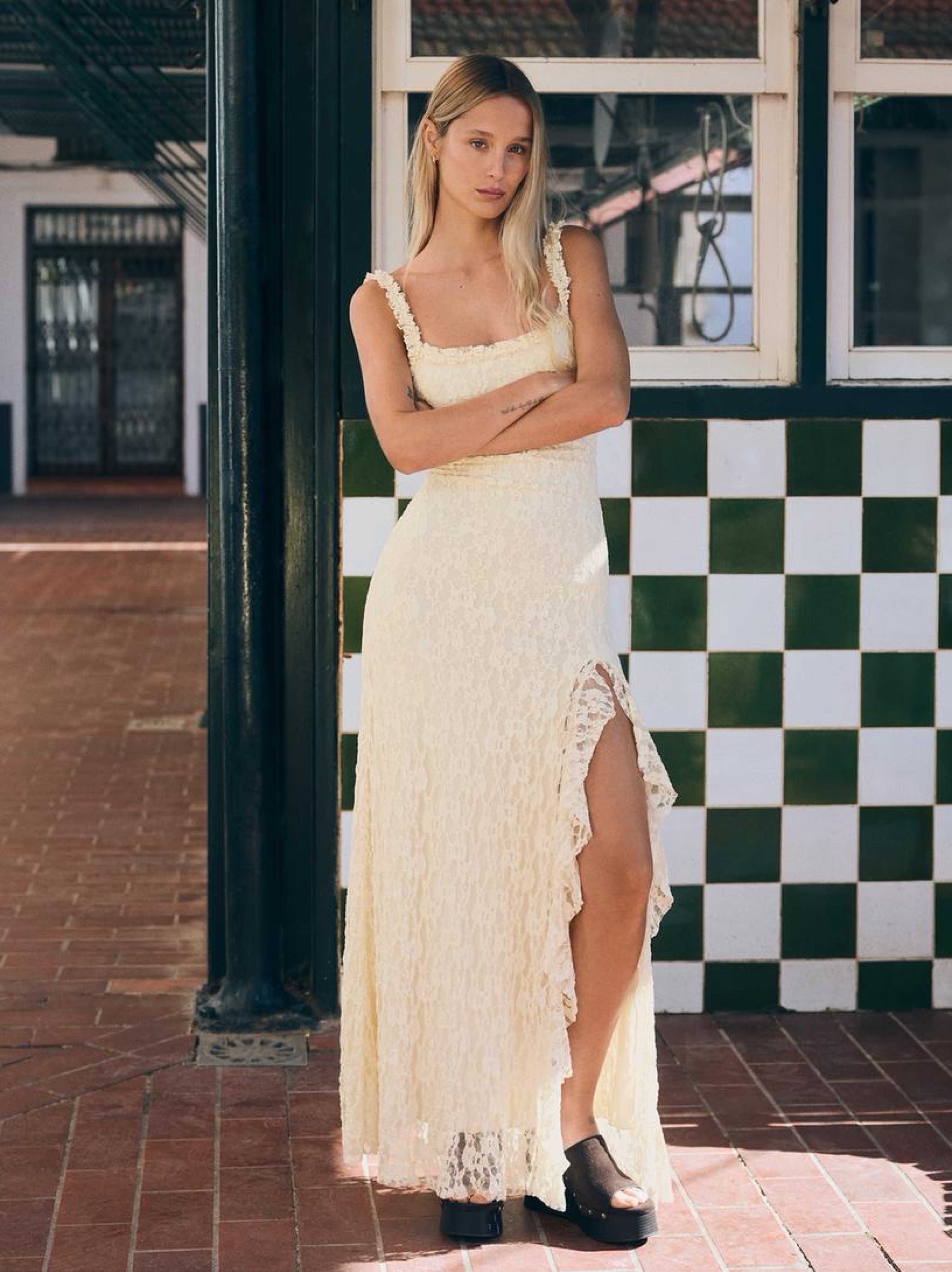 cream lace maxi dress 'Delilah' Vintage and tiered skirt Ladylike Lace Overlay Spaghetti Strap