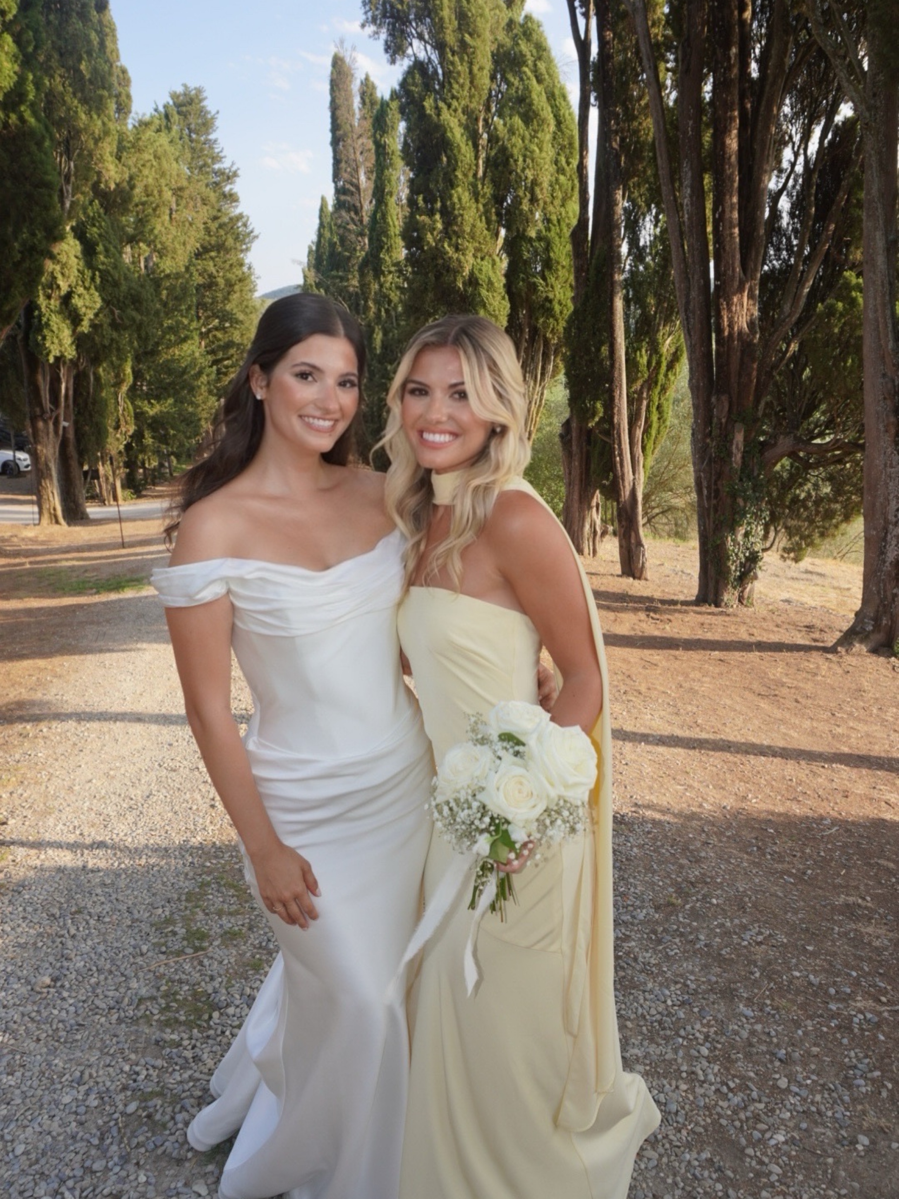white mermaid bridesmaid dresses Long Sleevess Plus size Belt Wedding Back Details Vintage Nolan Miller Crystal Luxury Satin Colors:Olive fabrics cheap
