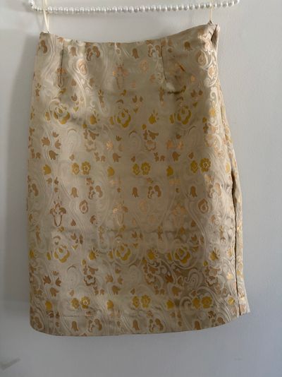 新品タグ付 RED VALENTINO ボーダーリボン スカート 40 22AW Red Valentino Floral Jacquard Pencil Skirt by RED VALENTINO | Pickle