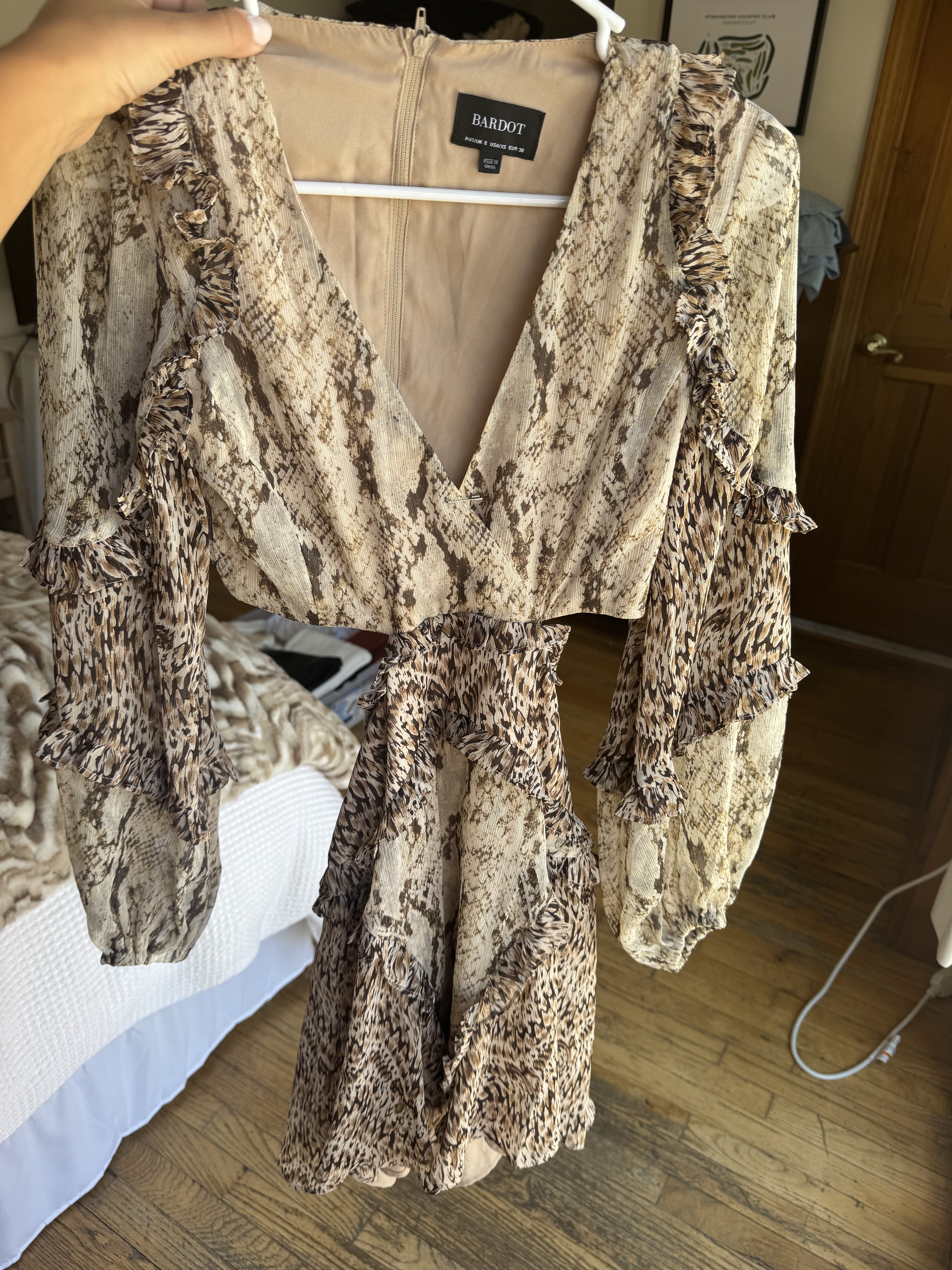 zimmermann allia cut out dress Floral Dress Zimmermann Allia Cut Out Dress Stunning Zimmermann Allia Cut Out Maxi Dress Size (AU8-10