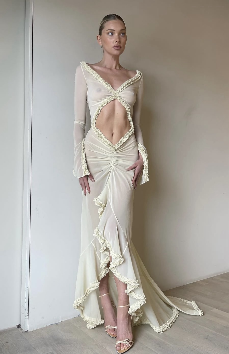 Helsa hilma gown small