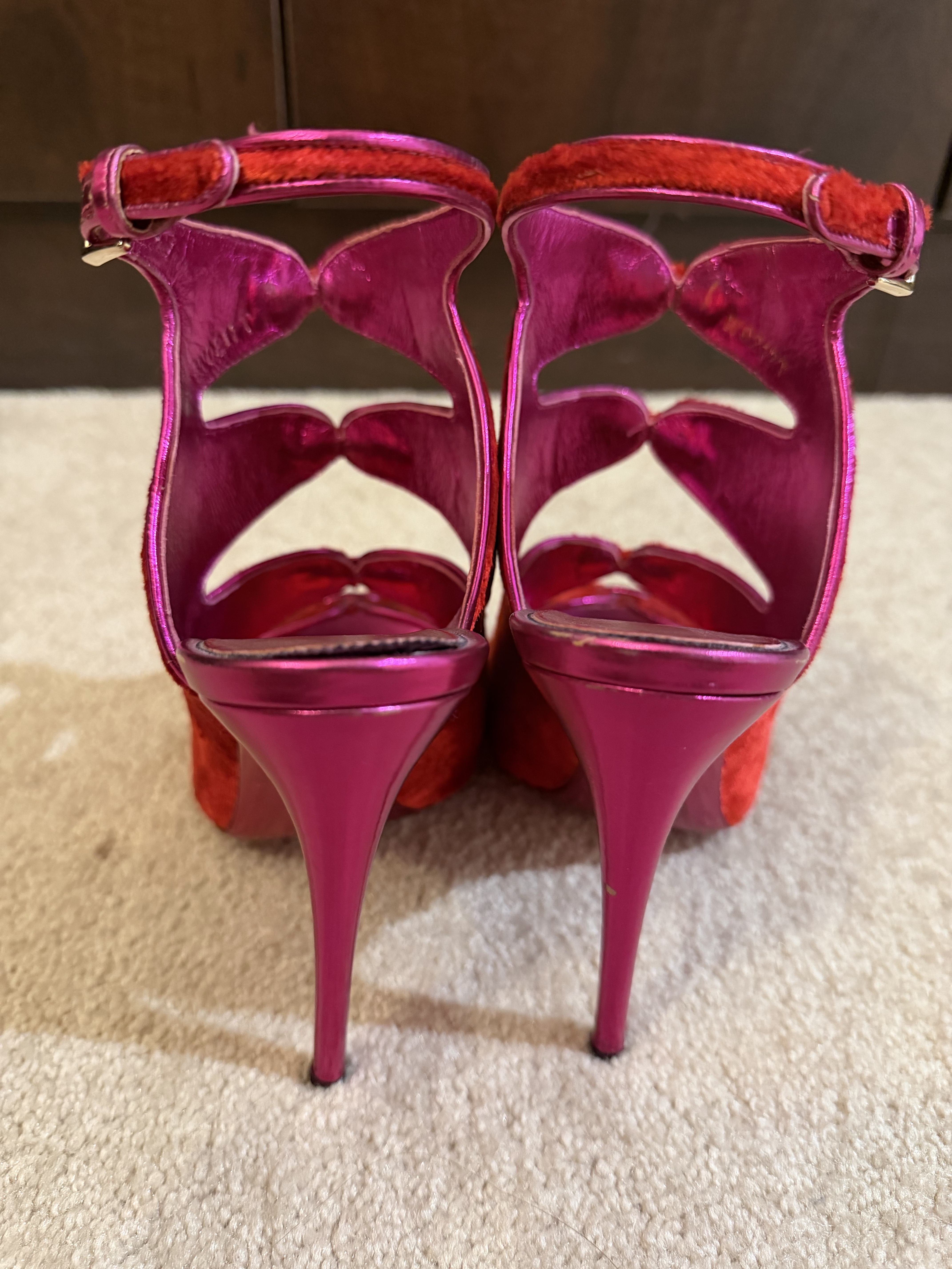 Tom Ford Red Velvet Heels by Tom Ford - Pickle