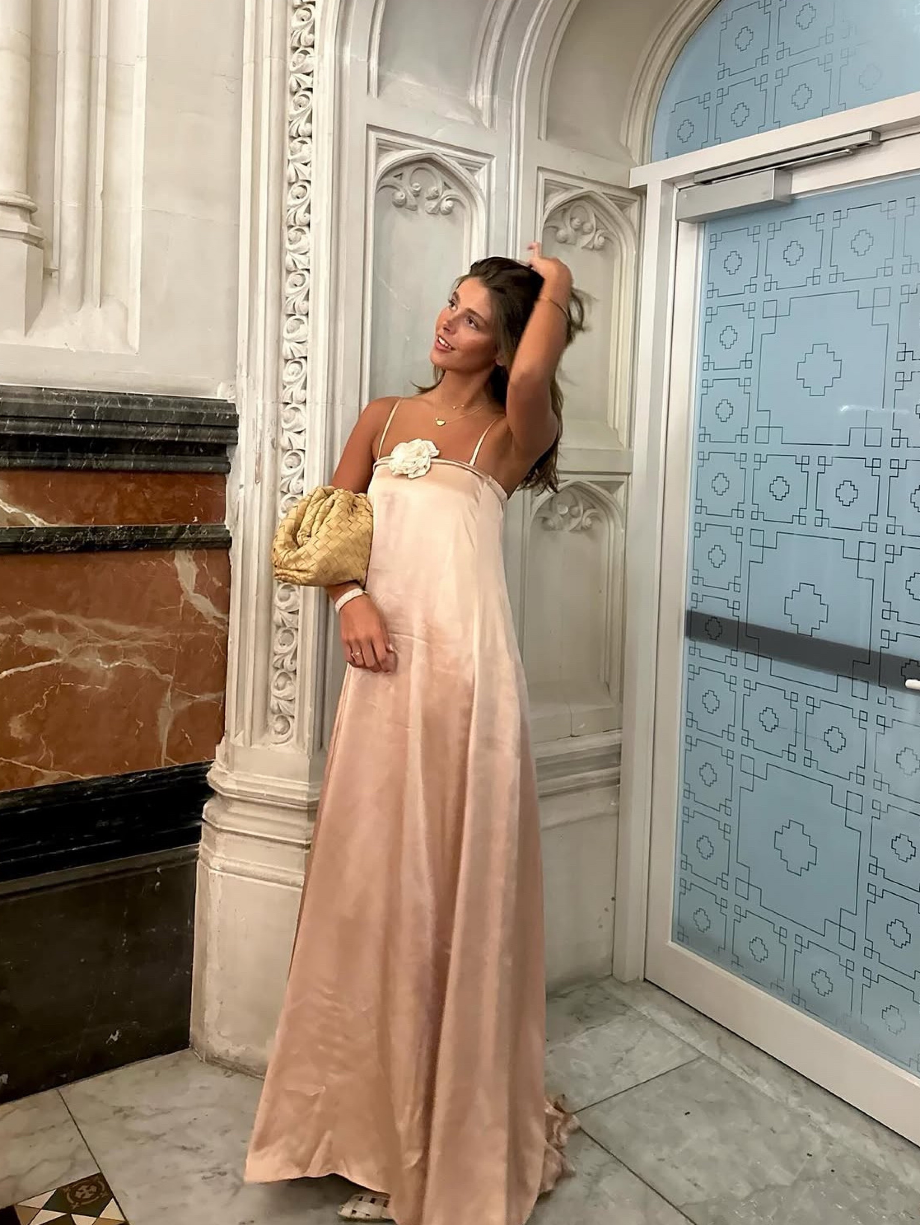 la lune column maxi dress Golden Hour @mexiquer wears the La Lune Strapless Column Maxi Dress. Shop her look via the link in bio. #ShonaJoy