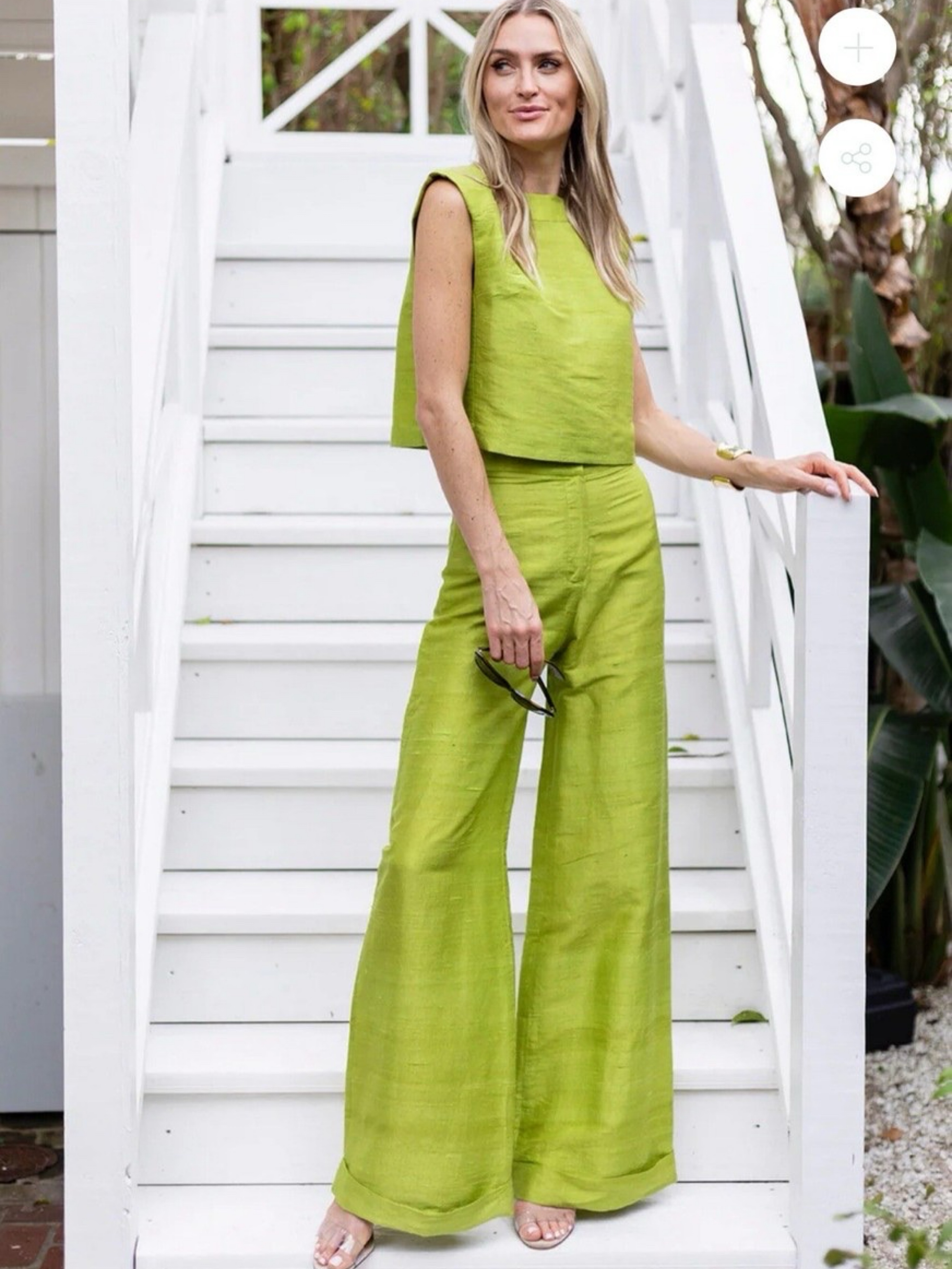 Julia Amory Set