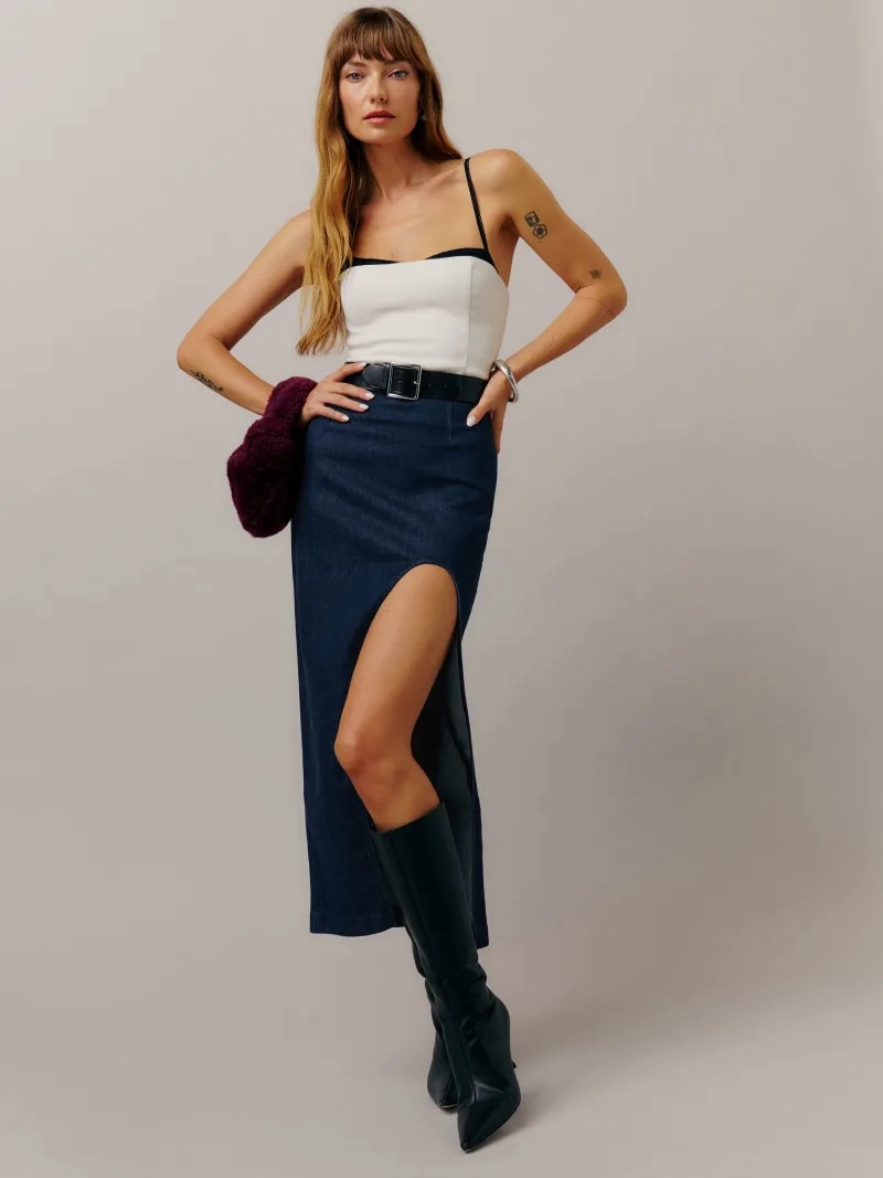 Reformation Paulina Denim Skirt in Rinse size 25 NWT
