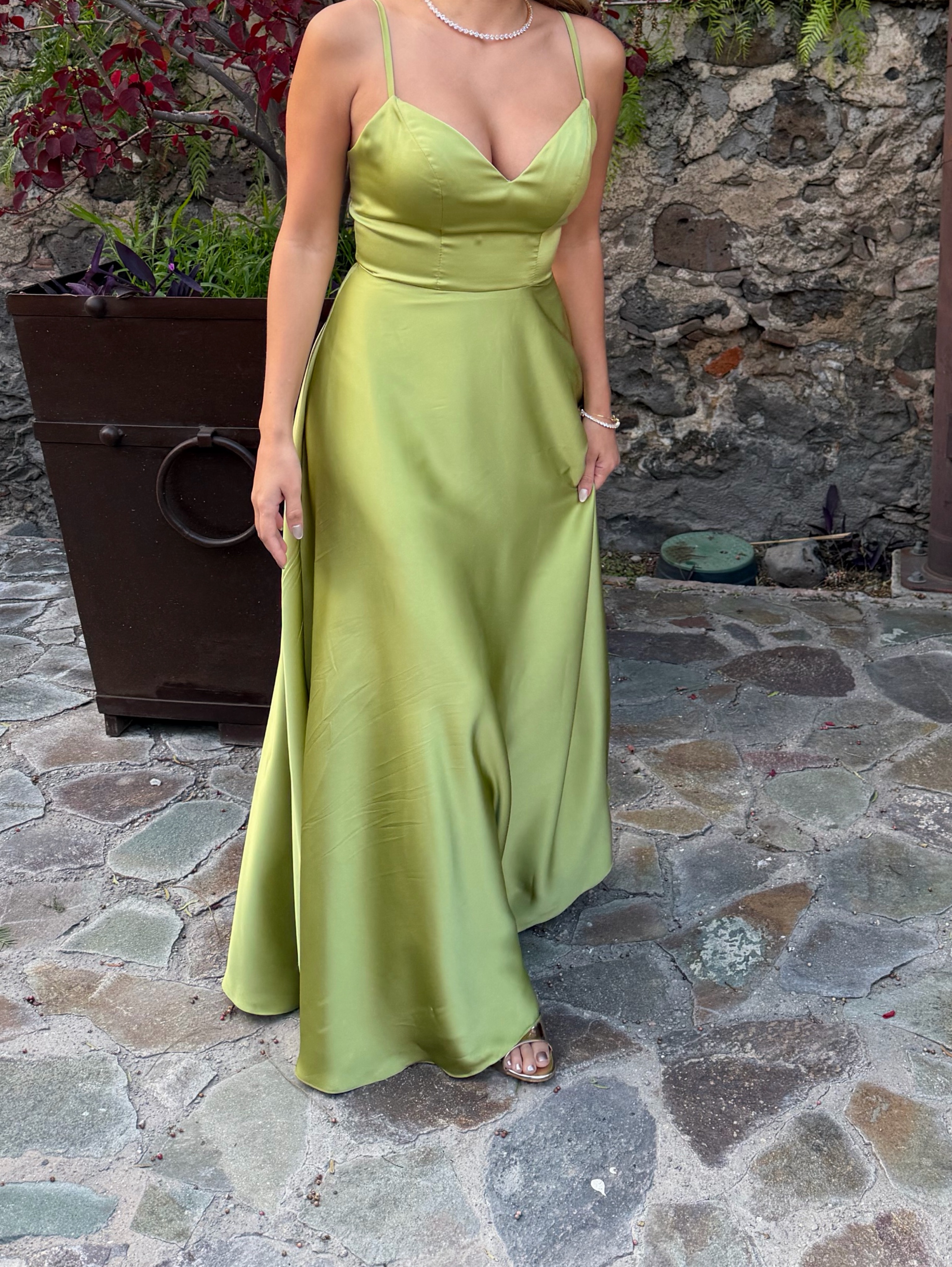 neon green bridesmaid dresses Ruffled Sleeves Pleated A-Line Chiffon Dress with V-Neck It features a halter neckline Lime-Green Bridesmaid Dresses - For