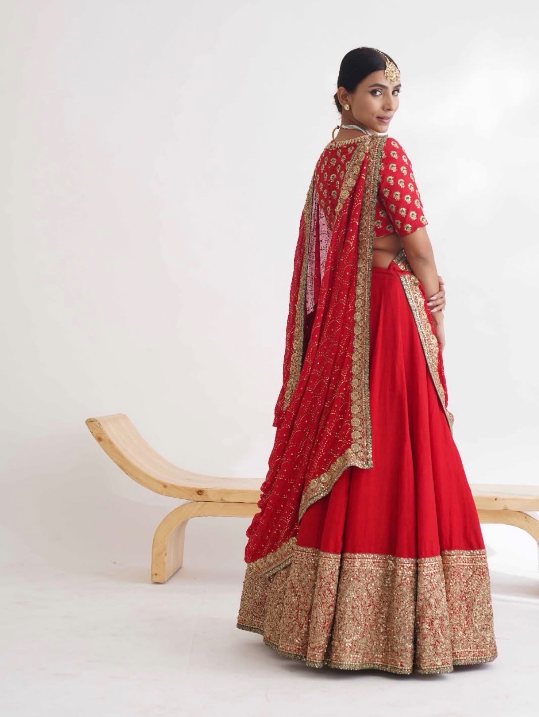 Sabyasachi lehenga size S