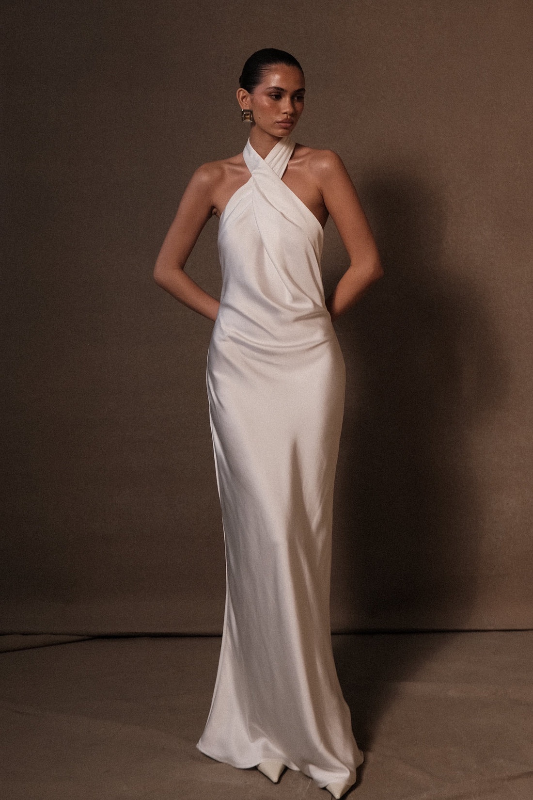Laura Halter dress