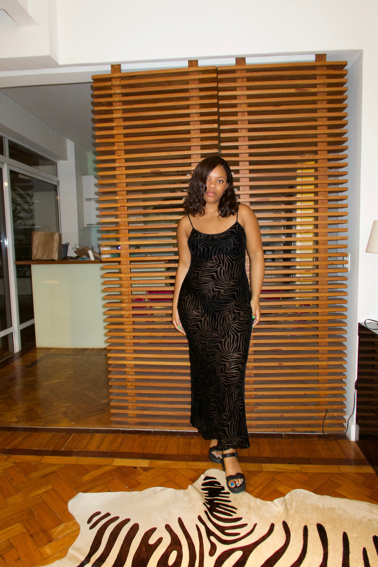 realisation par brown dress The Gia in Python | Long Sleeve Brown Maxi Dress