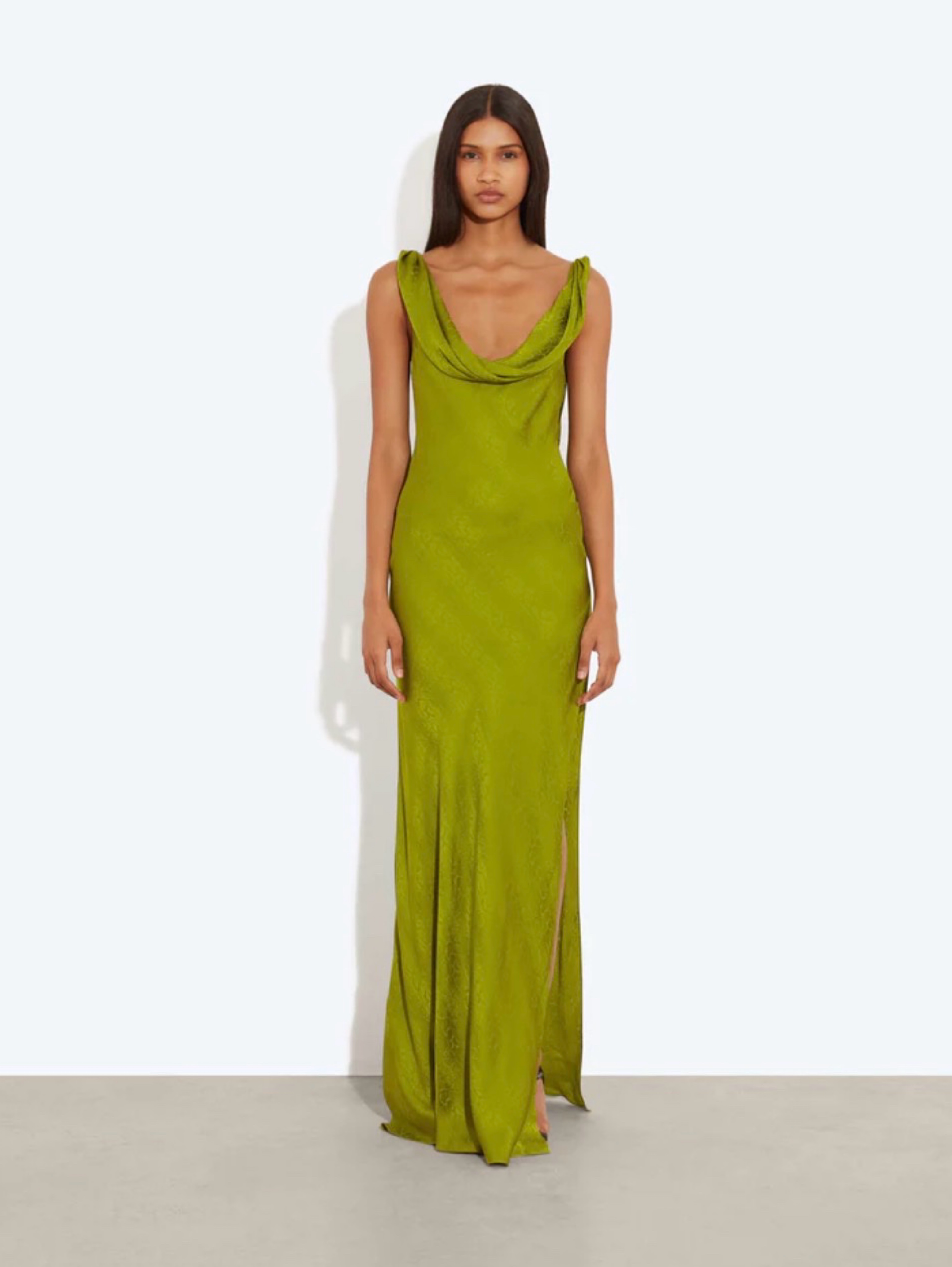 pickle green dress I went to 10 weddings this year. Here are the best dresses I wore and where  everything is from. Comment pickle to get access to rent my closet  #weddingguestdress #vintageweddingdress #wheretobuydress