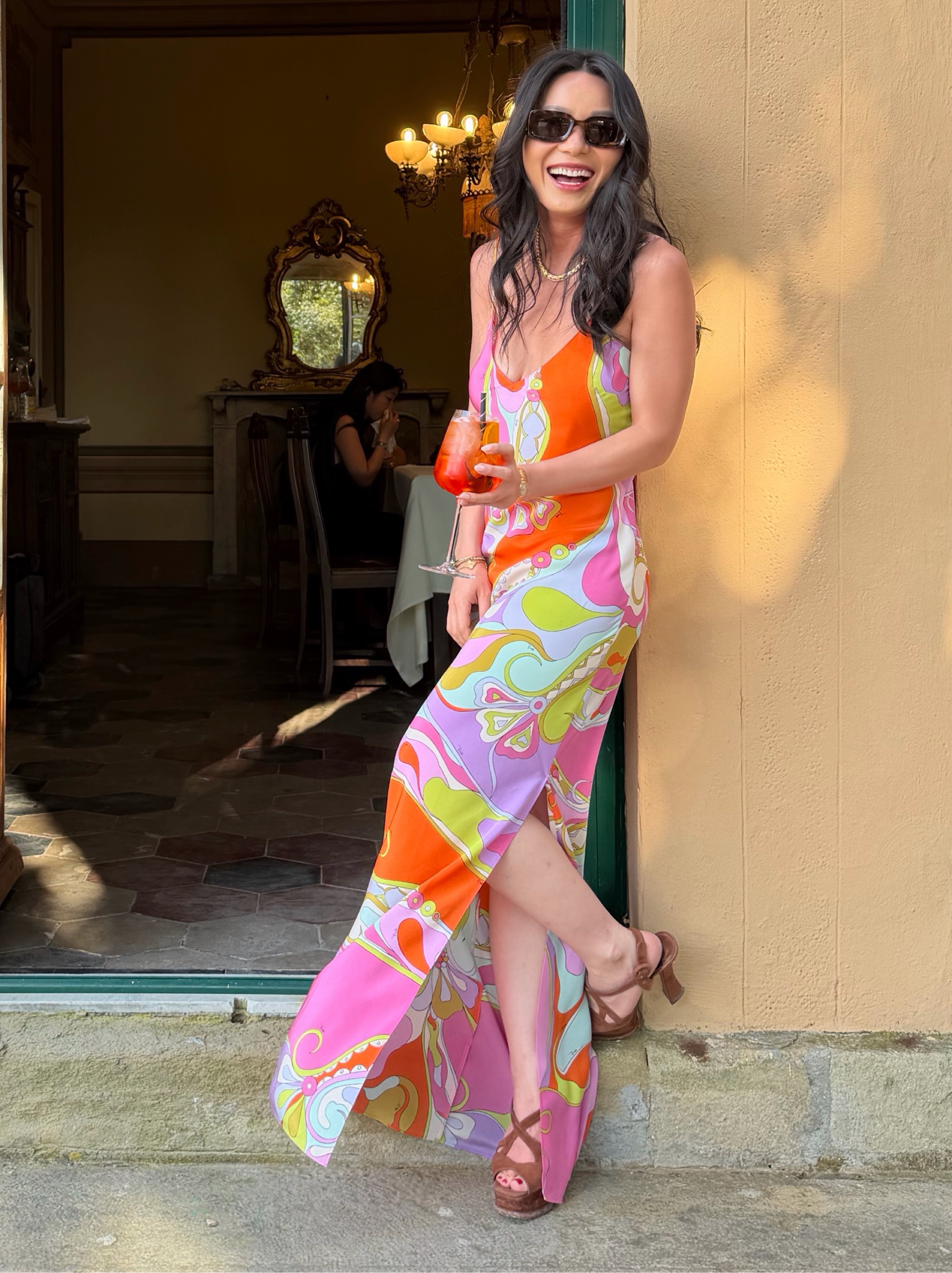 pucci dress Floral Pattern Longsleeve – Treasures of NYC neckline and thin straps that add a feminine and refined touch Emilio Pucci Silk Pattern Maxi