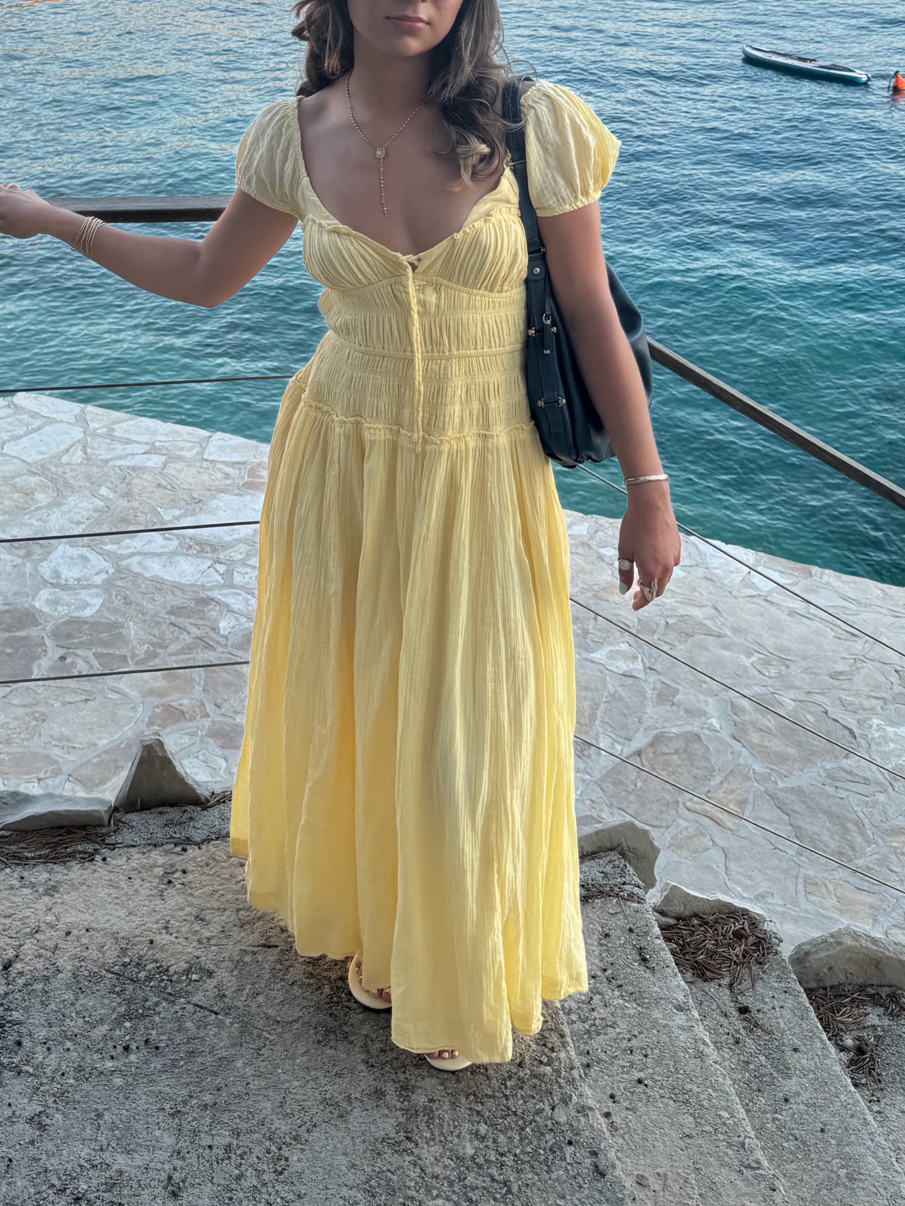 metallic dress for women ZAPAKA Red Halter Formal Ruched Long Evening Dress With Slit, Black / US8 20 ) 3X (22 Class:Accessories Normani Women's Sexy Black Silk Satin Colors:Lemon Yellow 883